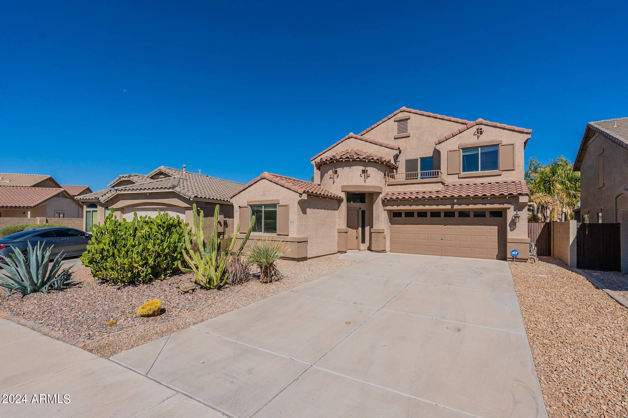 San Tan Valley, AZ 85143,4212 E ROCK Drive