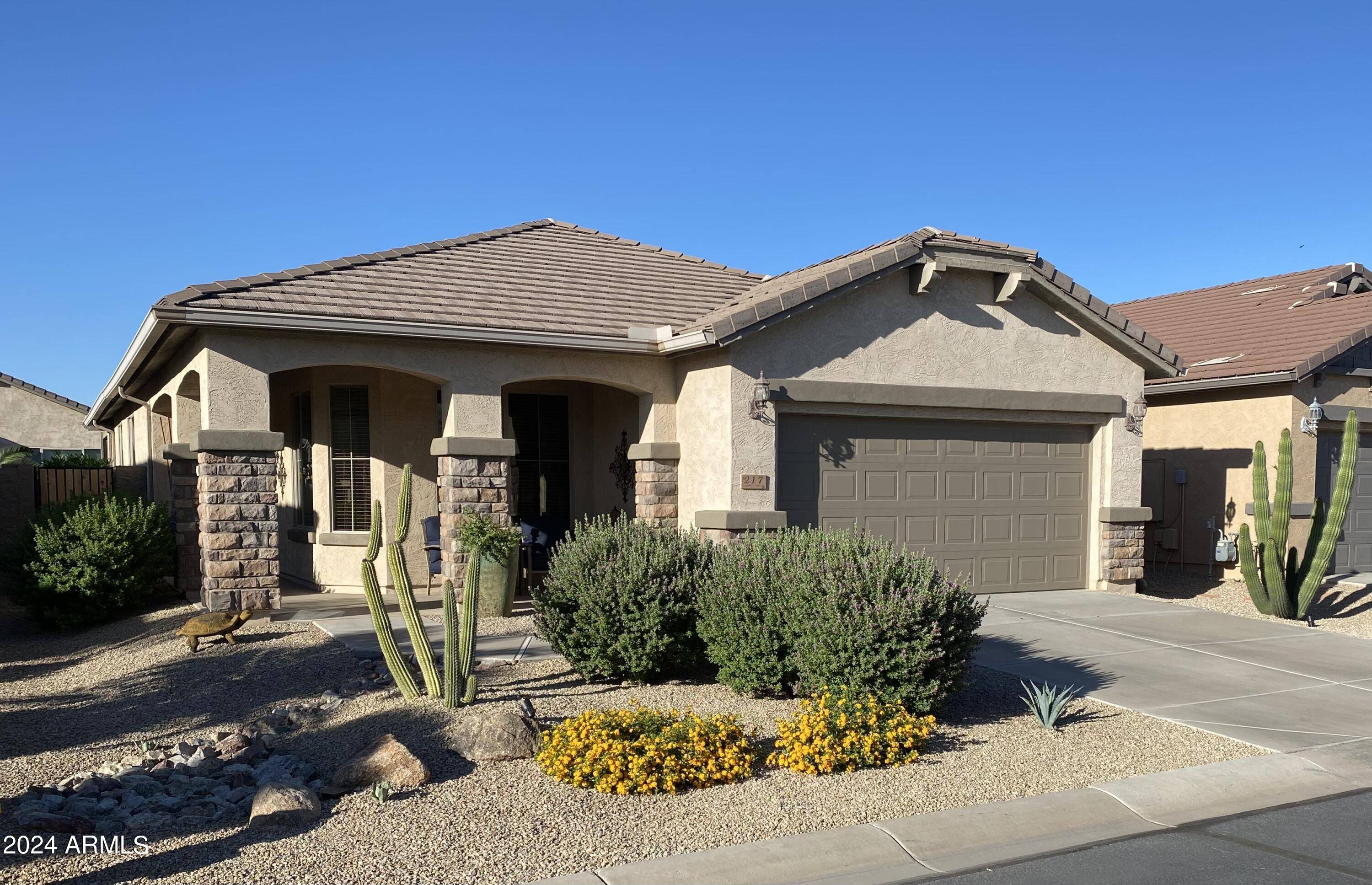 San Tan Valley, AZ 85143,217 W IRONHORSE Lane