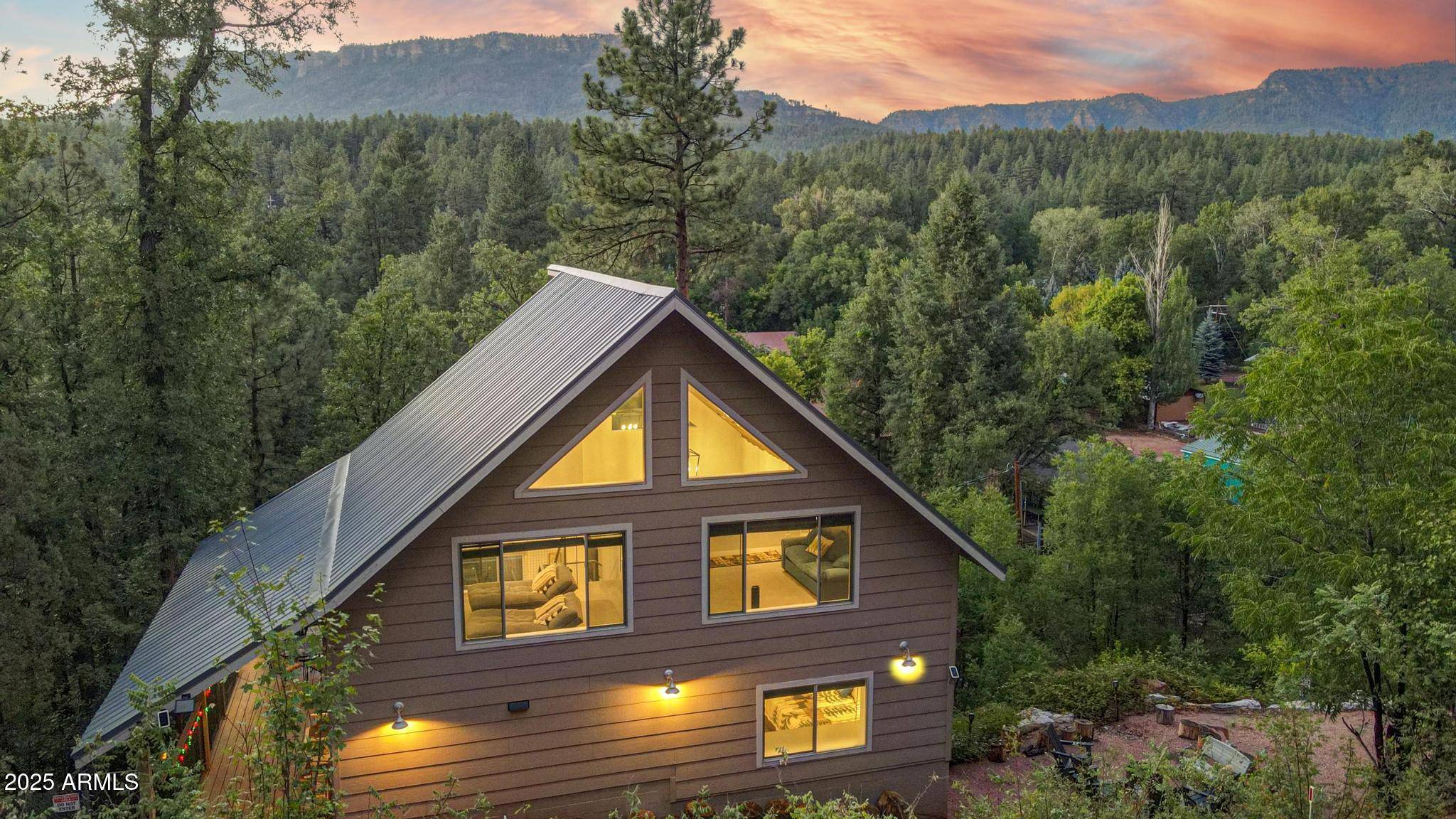 Christopher Creek, AZ 85541,266 W Uphill Drive