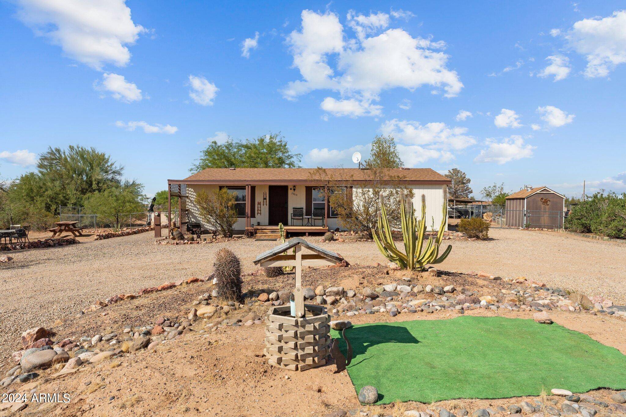 Wittmann, AZ 85361,29614 N 221ST Avenue