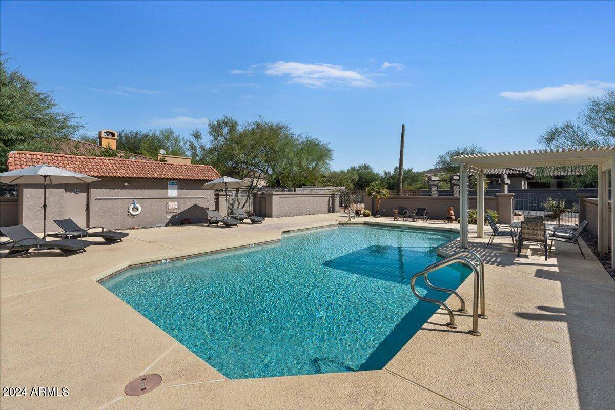 Scottsdale, AZ 85266,7220 E MARY SHARON Drive #101