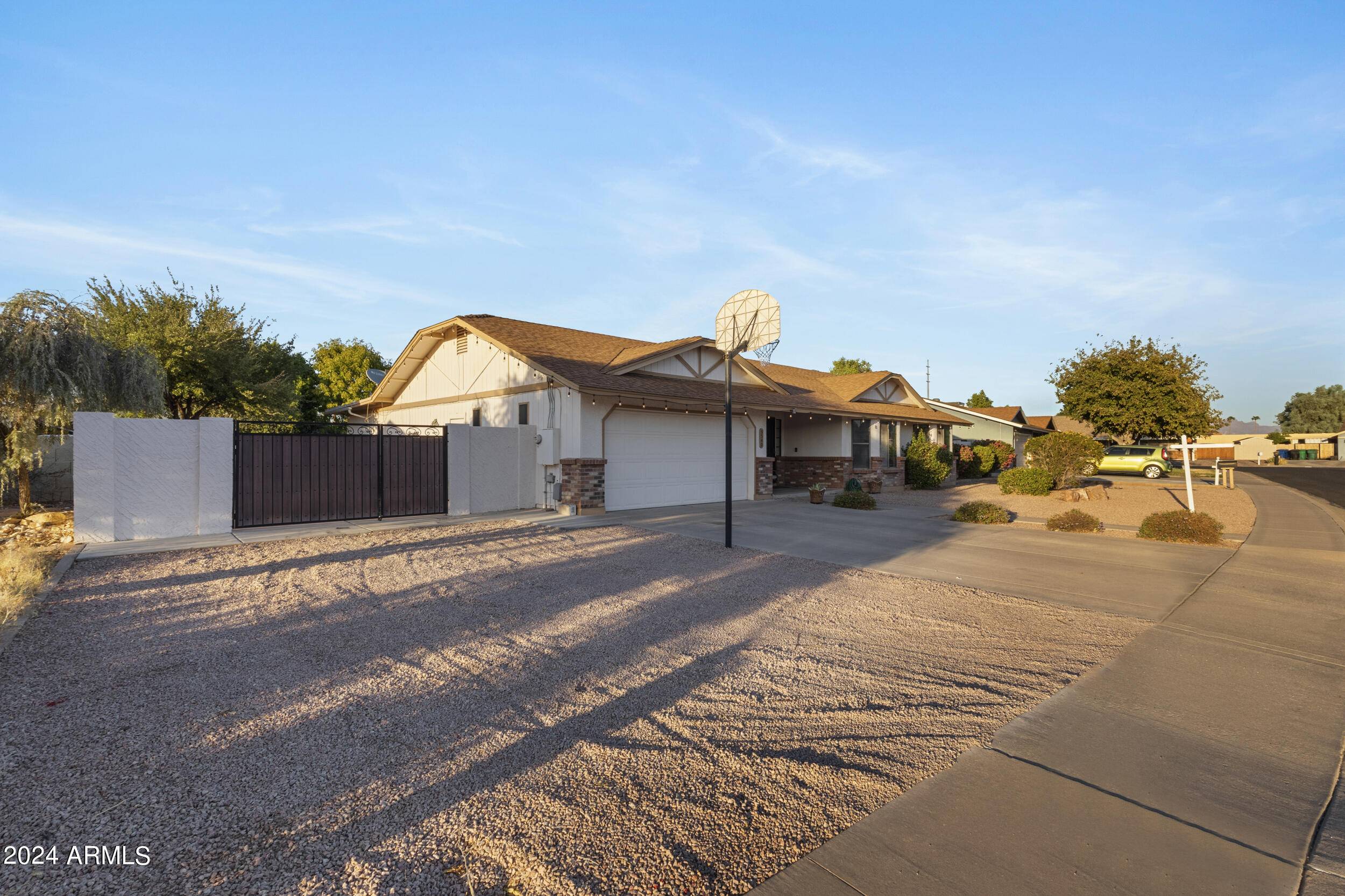 Mesa, AZ 85206,5540 E DOLPHIN Avenue