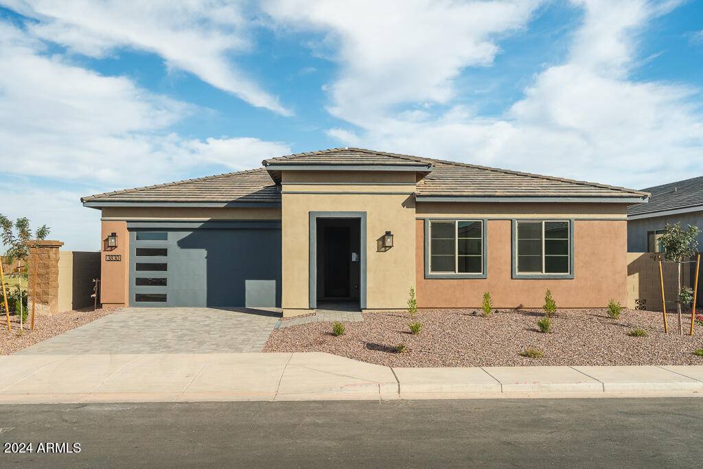 San Tan Valley, AZ 85143,3830 E GOLD MOUNTAIN Avenue