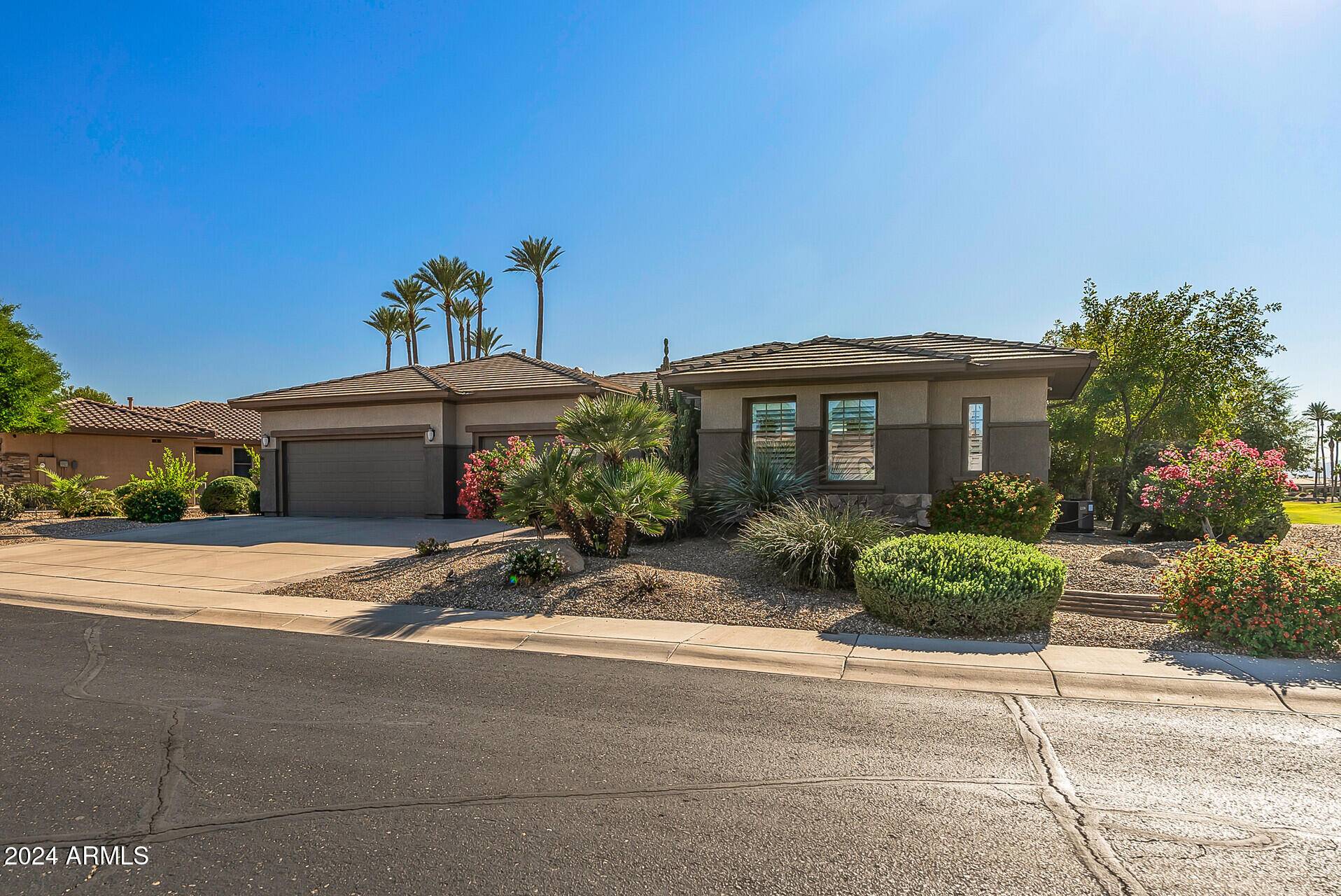 Surprise, AZ 85387,16639 W LONGVIEW Drive