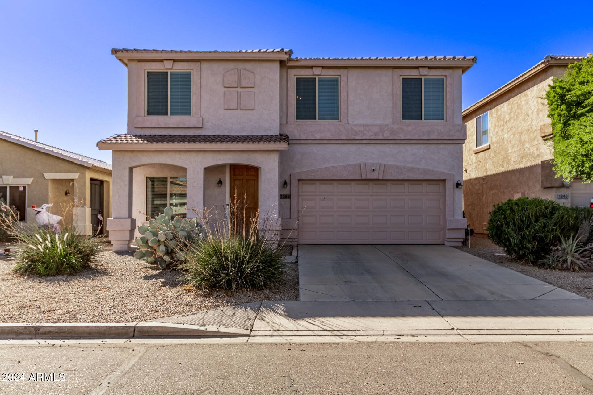 San Tan Valley, AZ 85143,1259 E DESERT SPRINGS Way