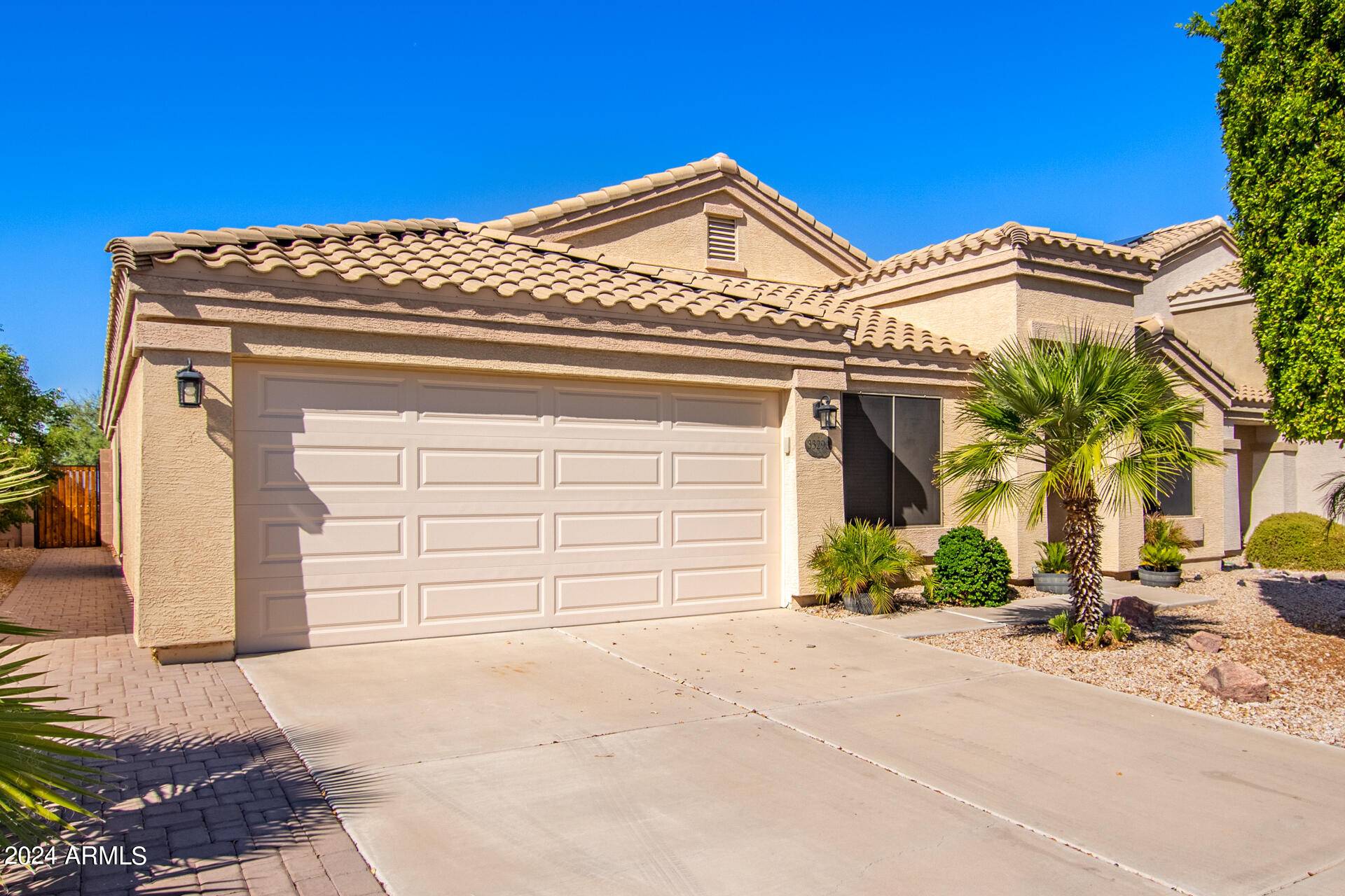 San Tan Valley, AZ 85144,33290 N ROADRUNNER Lane