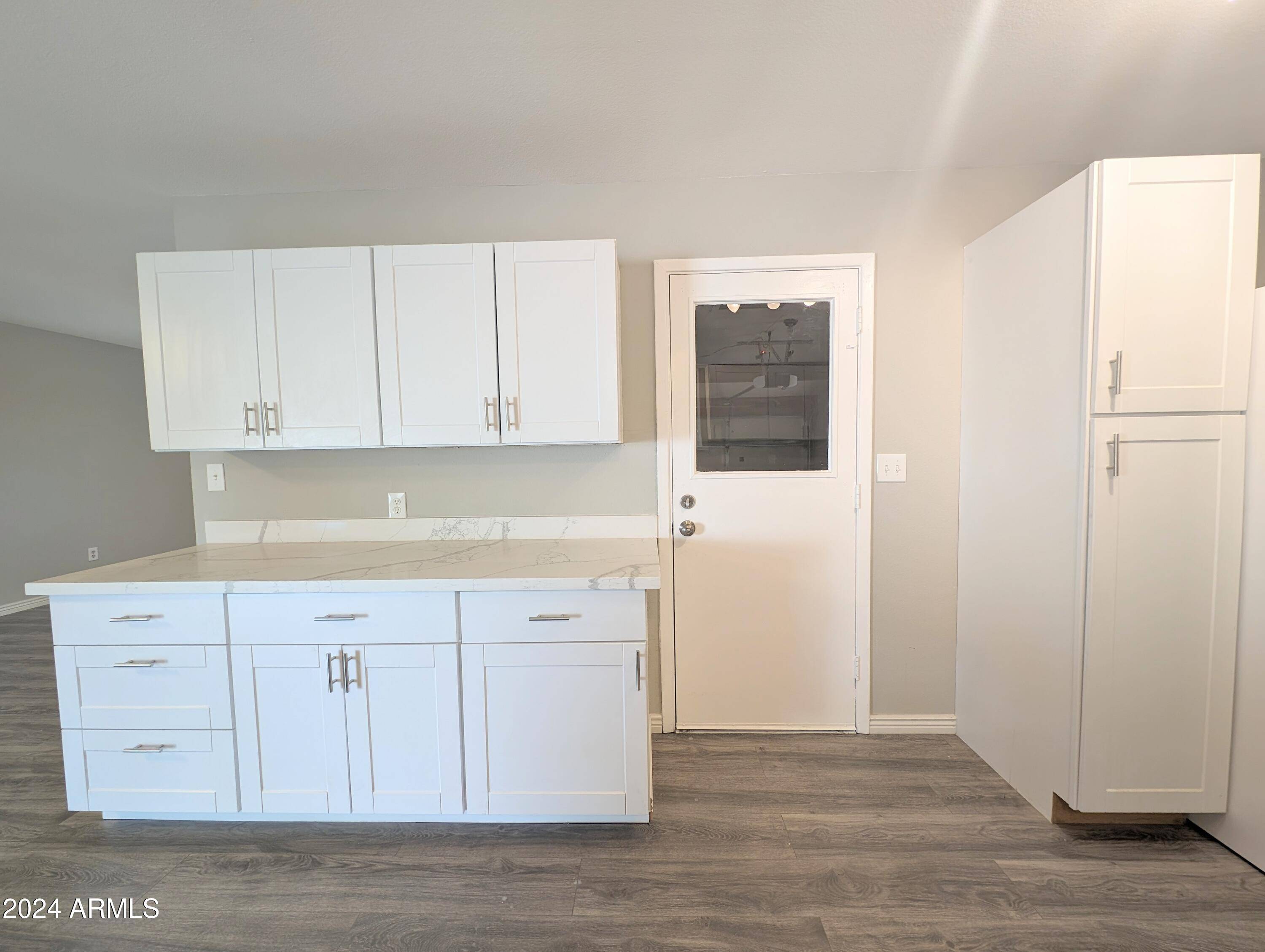 2044 W 9TH Avenue Apache Junction, AZ 85120