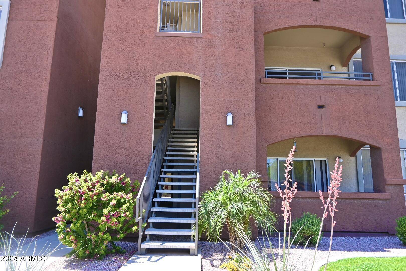 Phoenix, AZ 85008,5401 E VAN BUREN Street #2102