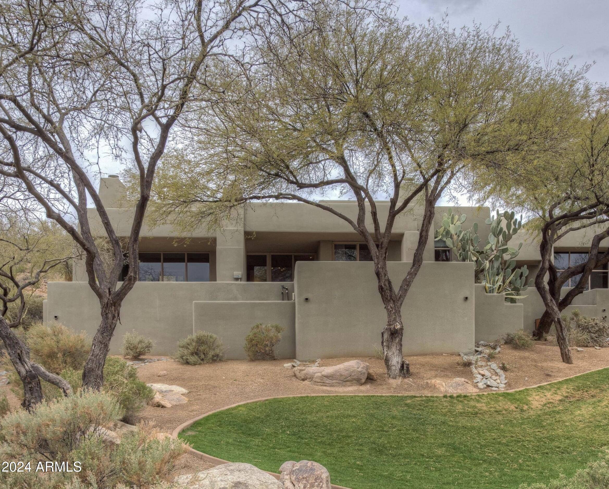 Scottsdale, AZ 85262,10044 E GRAYTHORN Drive