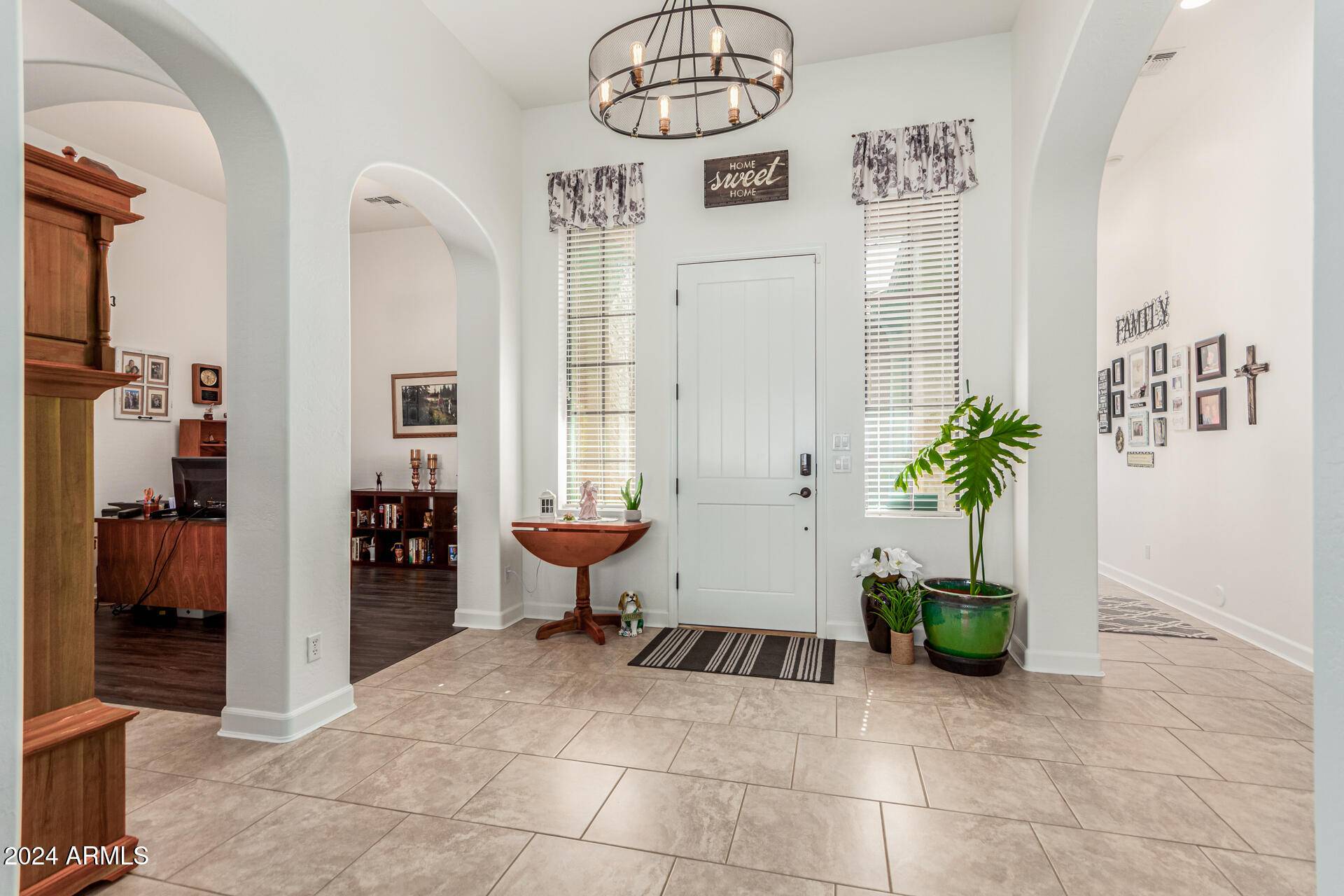 Mesa, AZ 85207,8446 E LAUREL Street