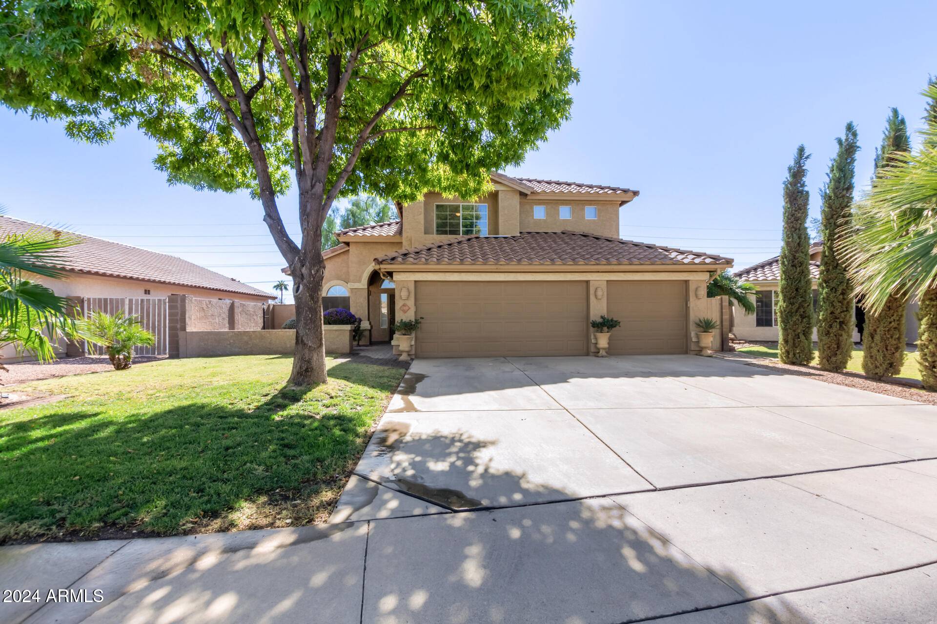 Gilbert, AZ 85233,683 W PRINCETON Avenue