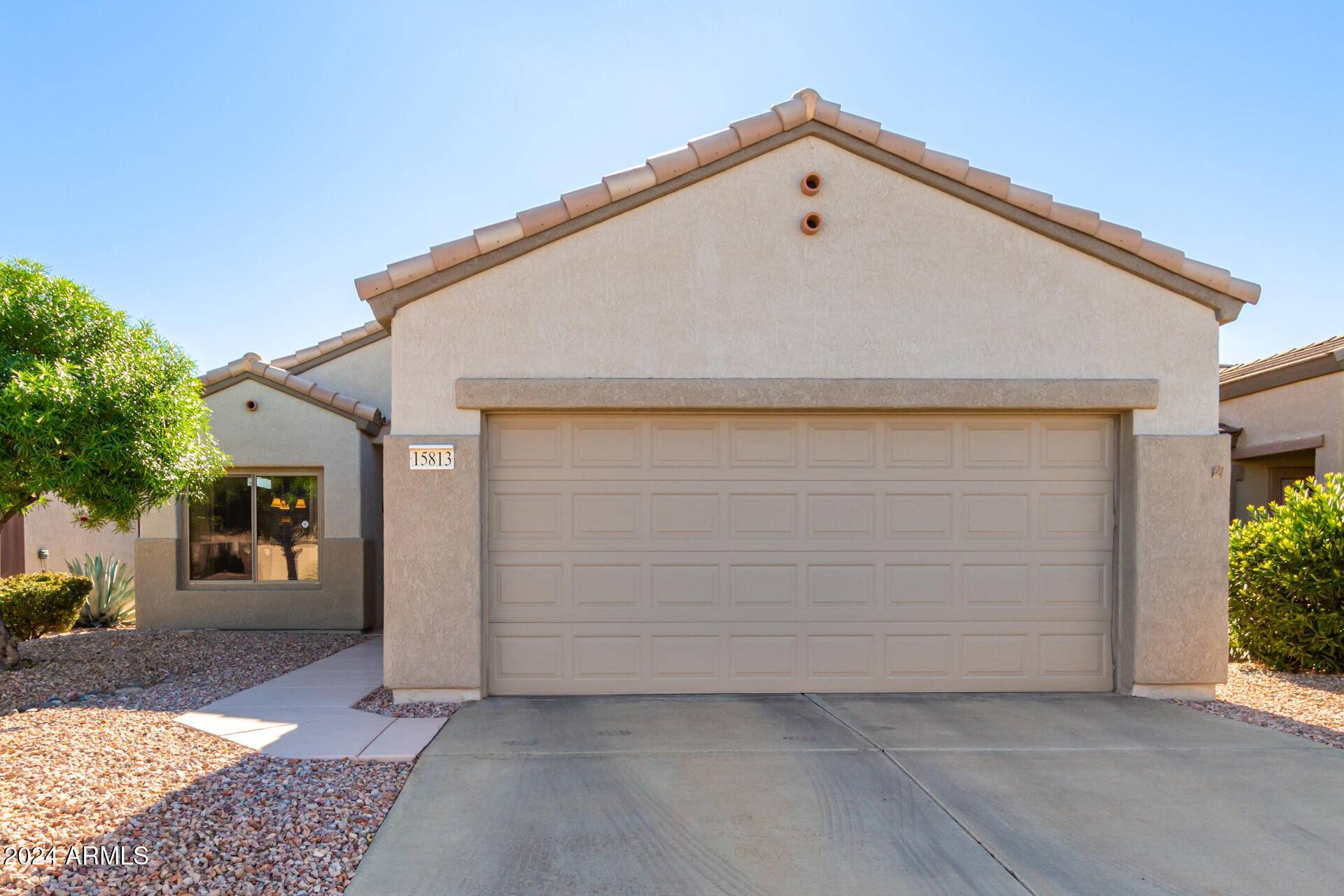 Surprise, AZ 85374,15813 W ARROWHEAD Drive