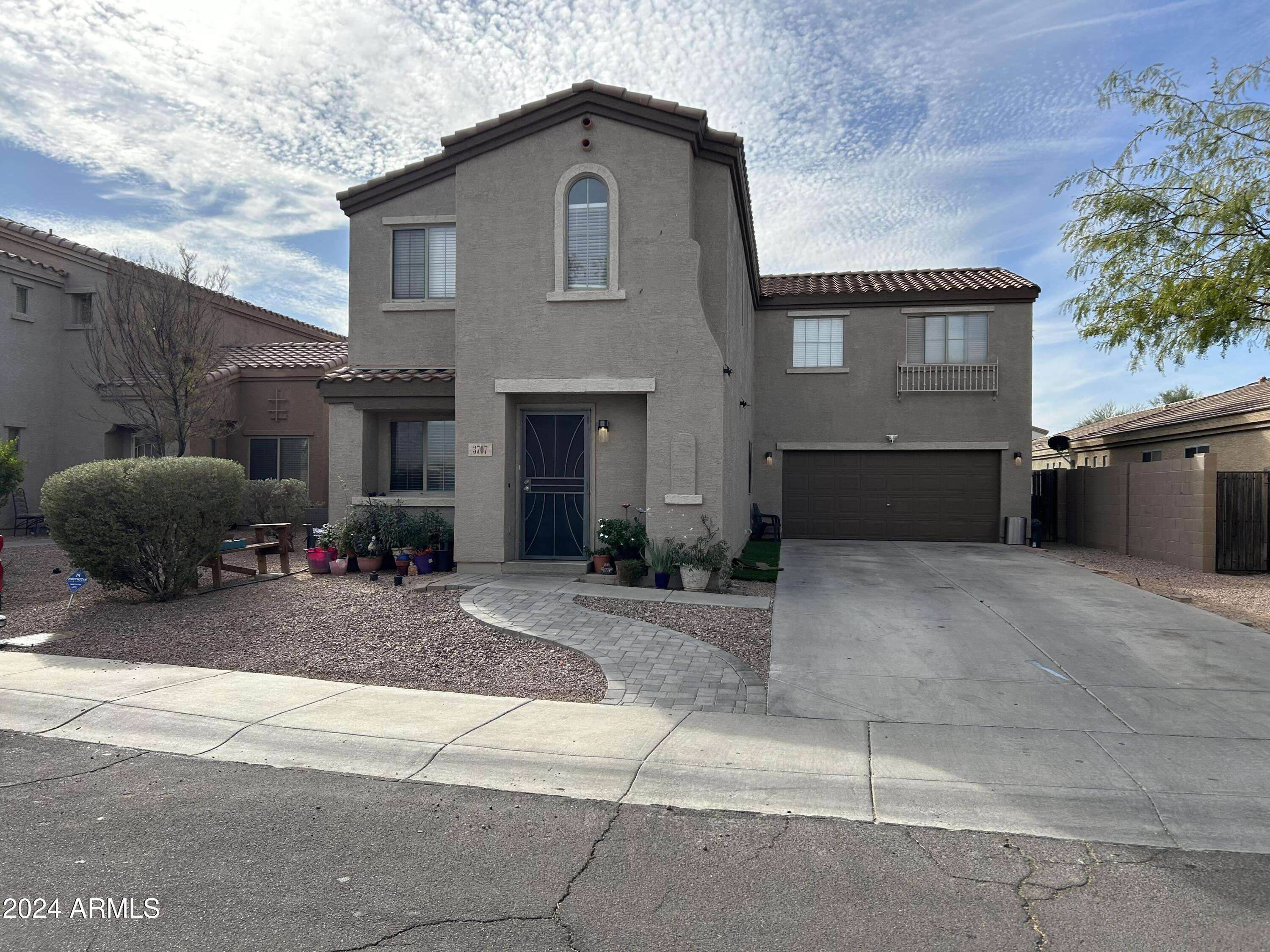 Phoenix, AZ 85041,3707 W CARTER Road