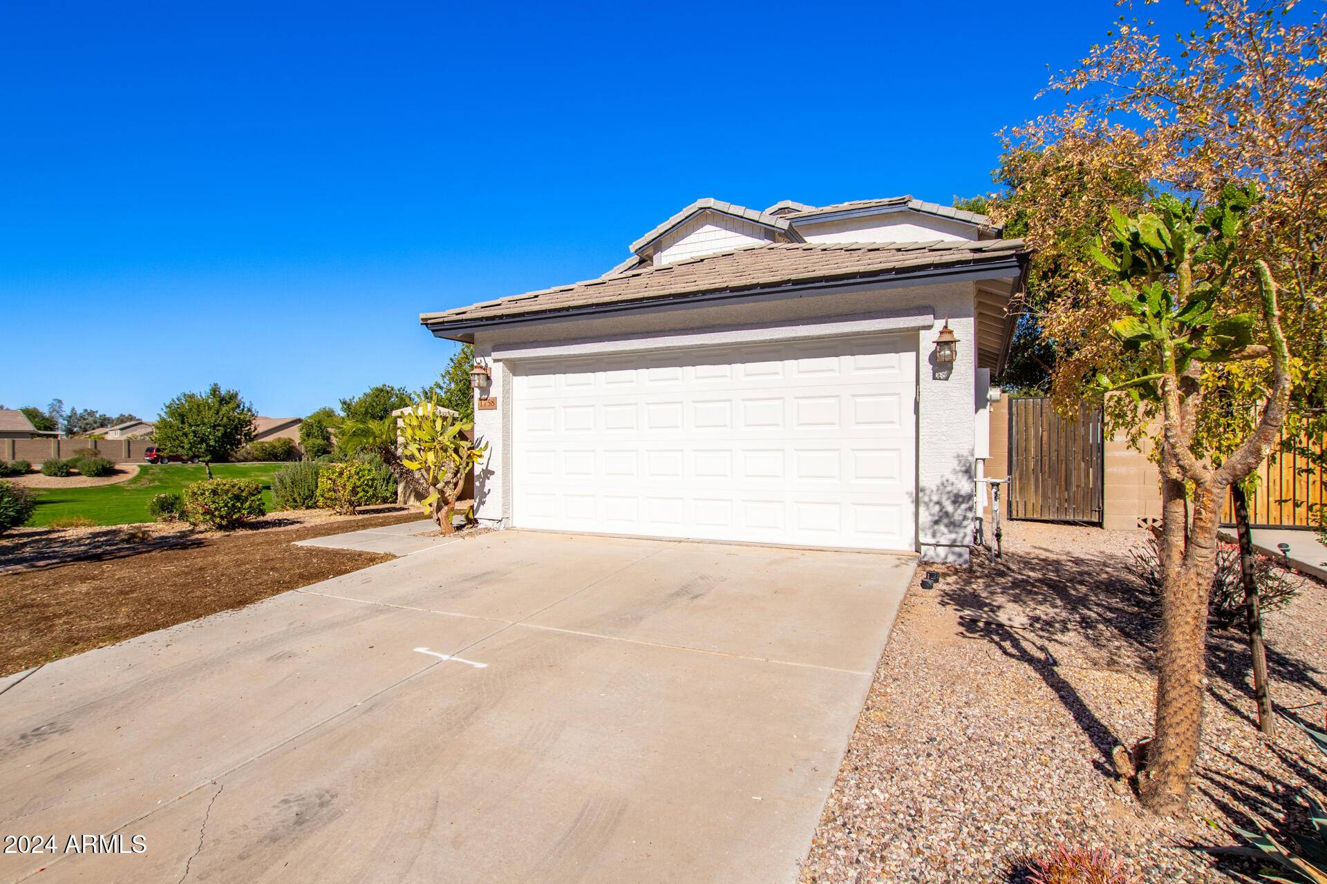 San Tan Valley, AZ 85144,1758 W APPALOOSA Way