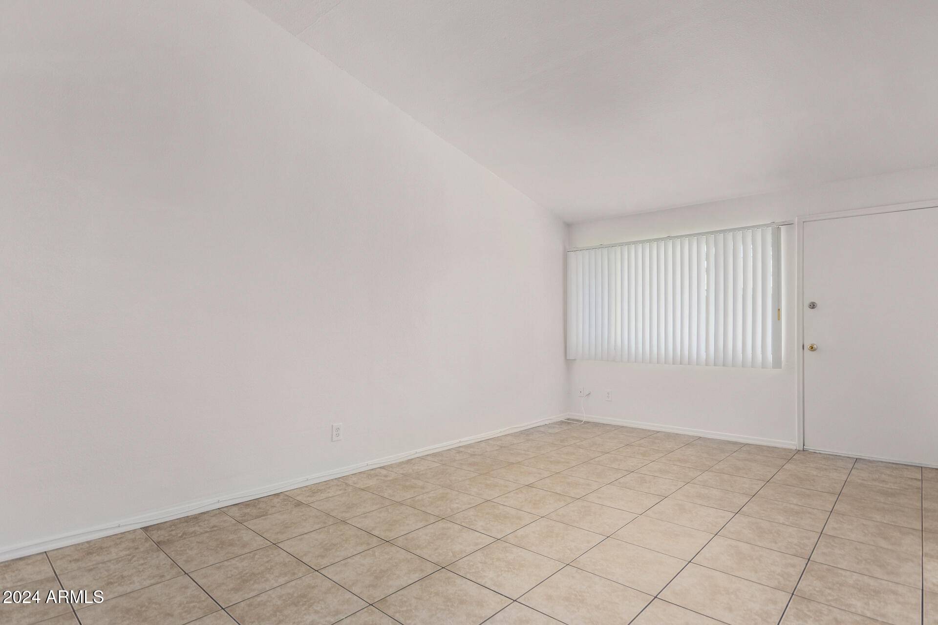 Phoenix, AZ 85016,1624 E CAMPBELL Avenue #50