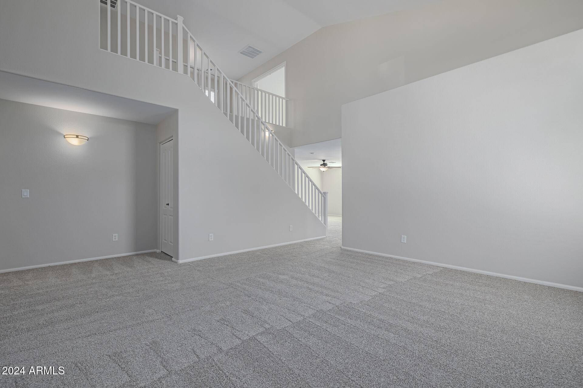 San Tan Valley, AZ 85143,355 W JERSEY Way