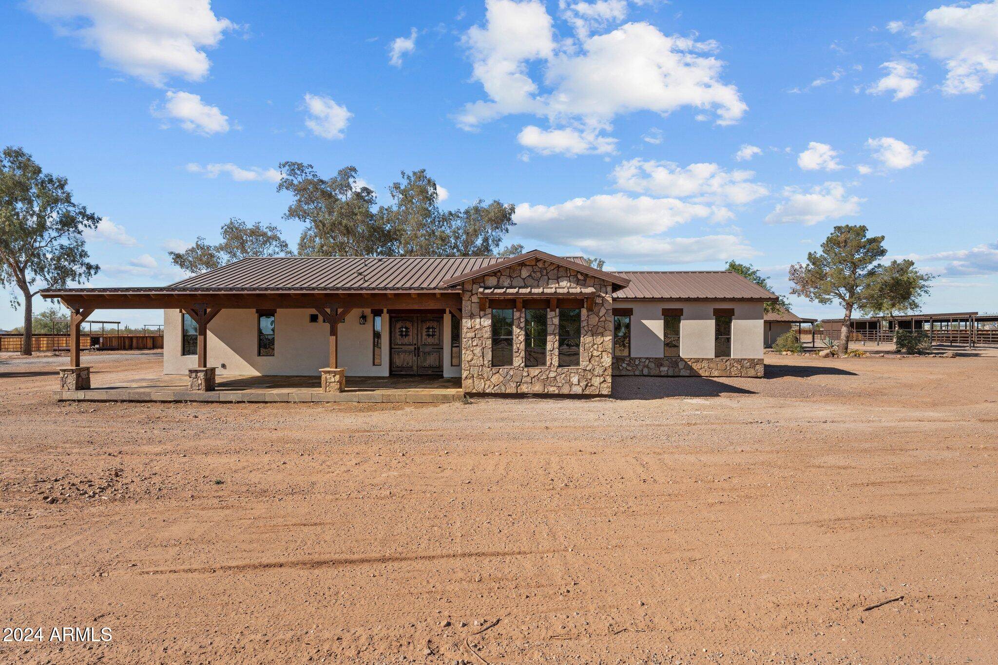 Wittmann, AZ 85361,32614 N 227th Avenue