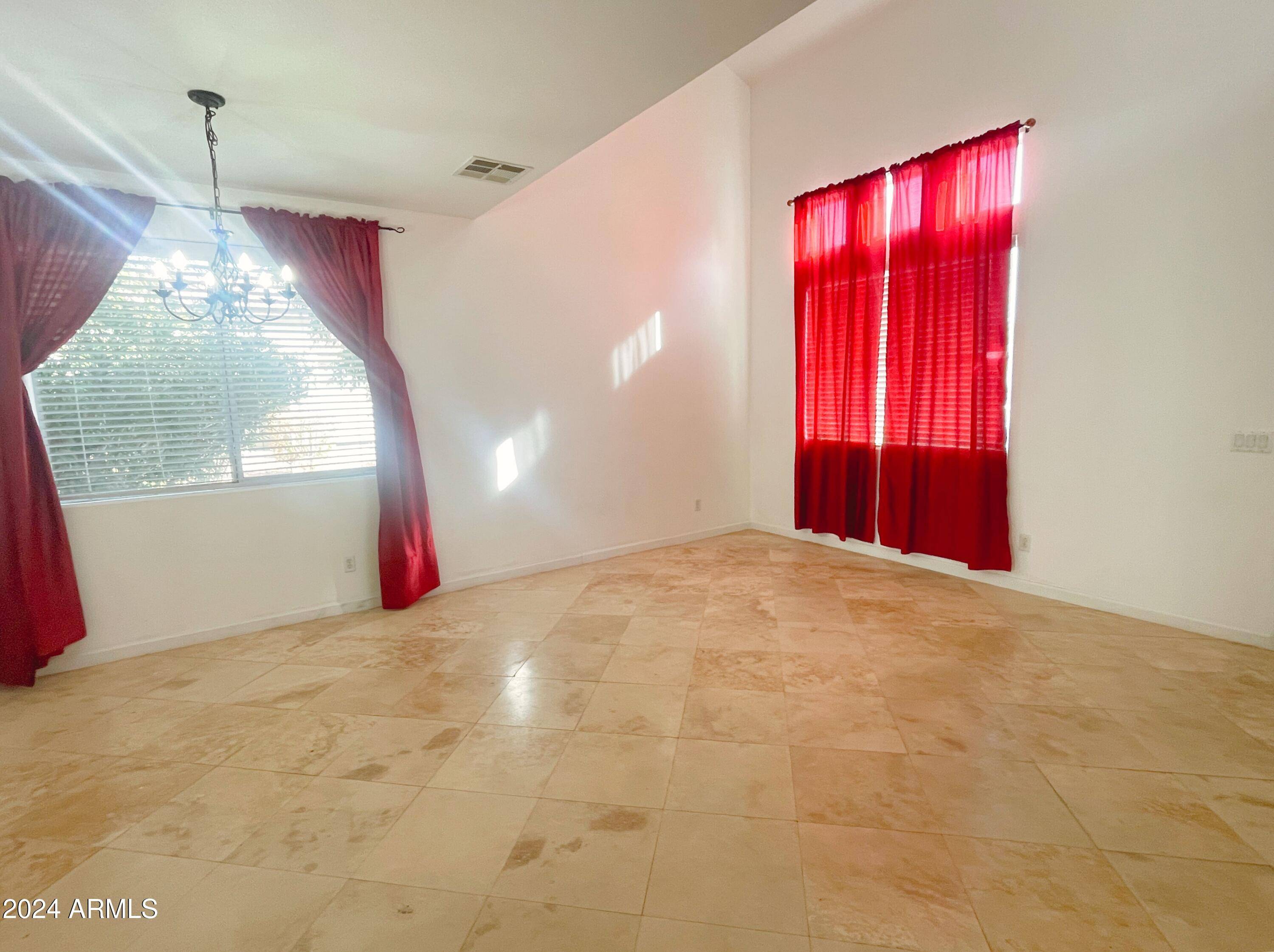 Mesa, AZ 85209,2211 S Harper --