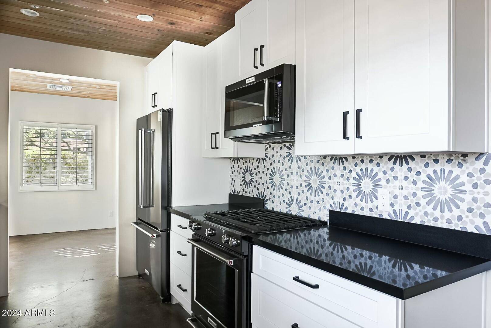 Scottsdale, AZ 85251,6237 E Pinchot Avenue