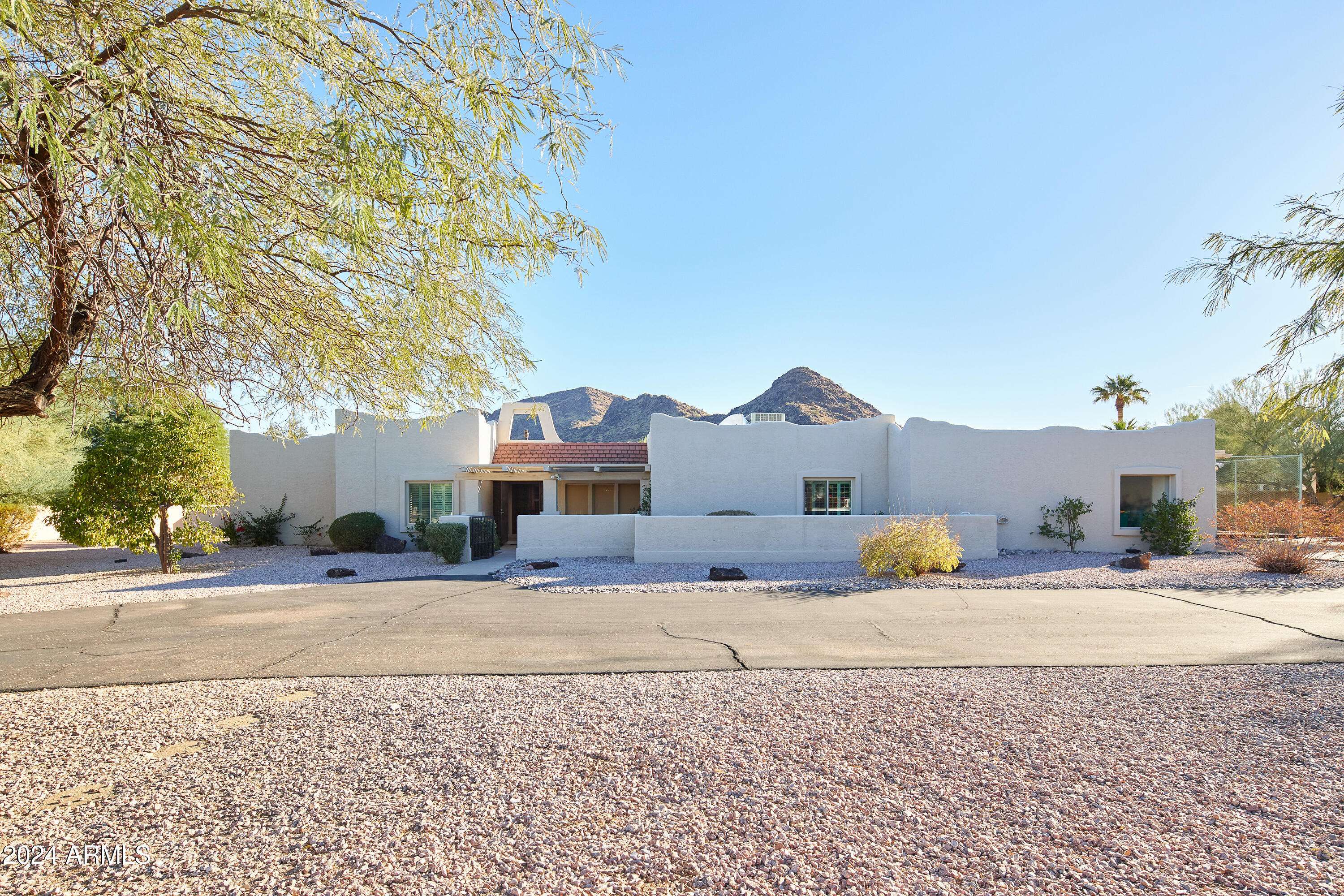 Paradise Valley, AZ 85253,5531 E ORCHID Lane