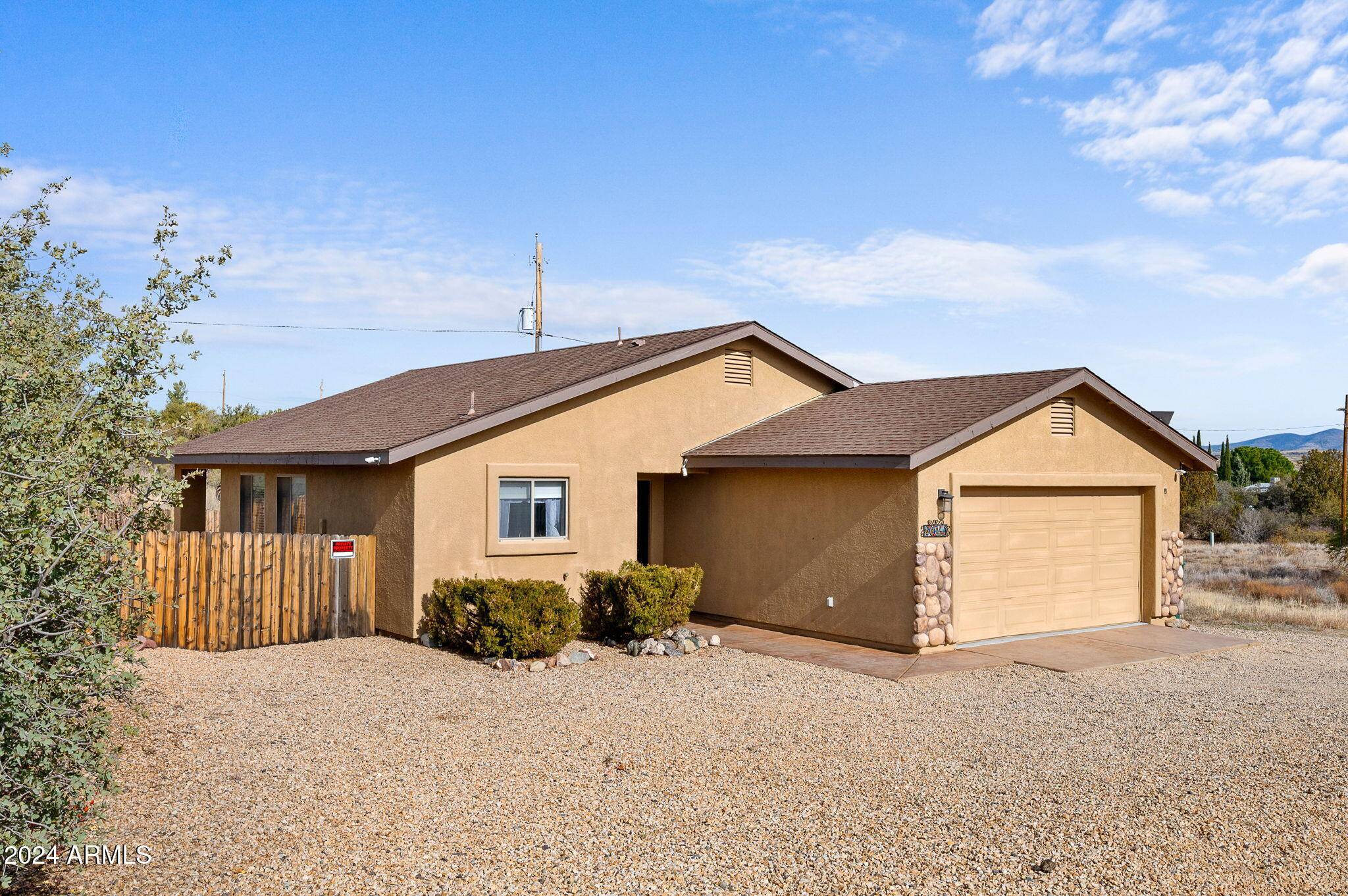 Mayer, AZ 86333,20644 E HEREFORD Drive