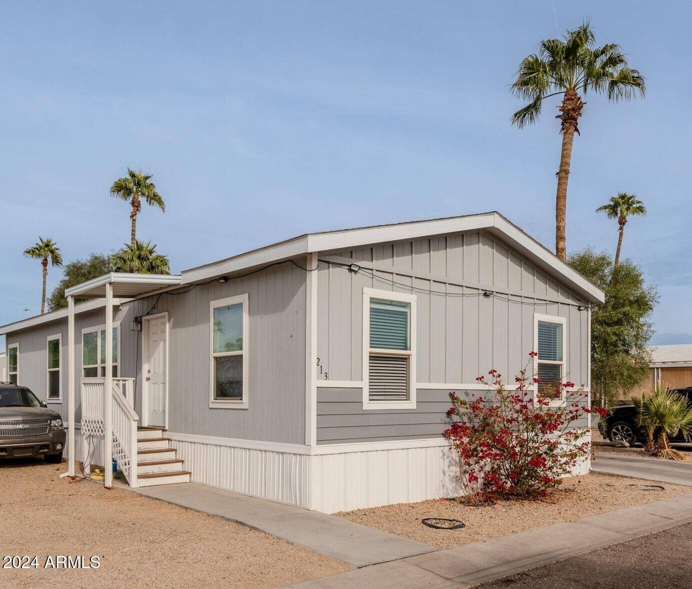Mesa, AZ 85201,625 W MCKELLIPS Road #213