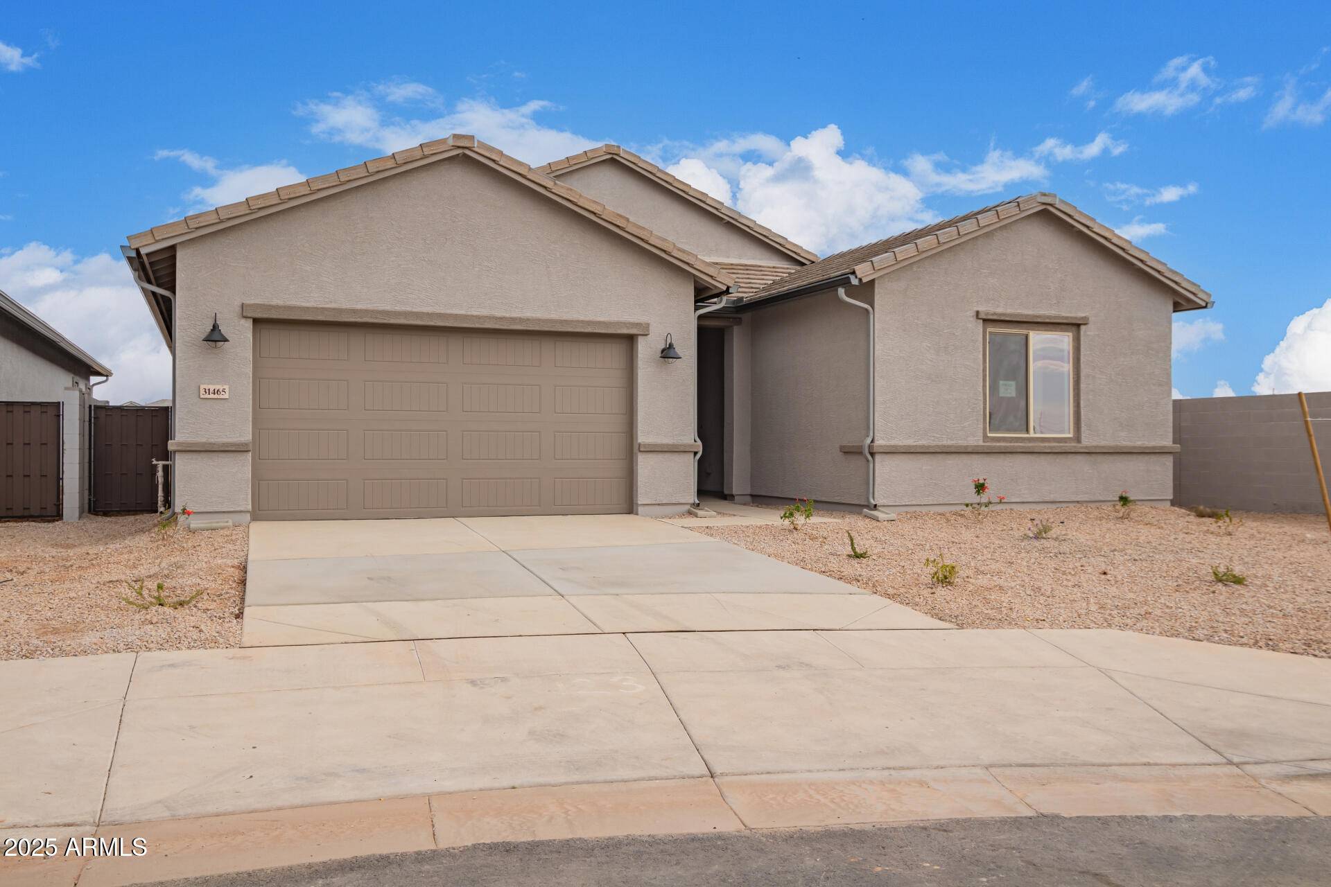 San Tan Valley, AZ 85143,31465 N WET CREEK Road