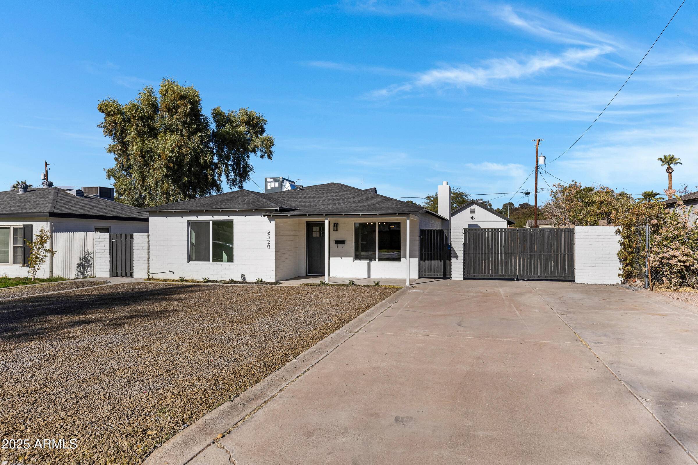Phoenix, AZ 85016,2320 E WHITTON Avenue
