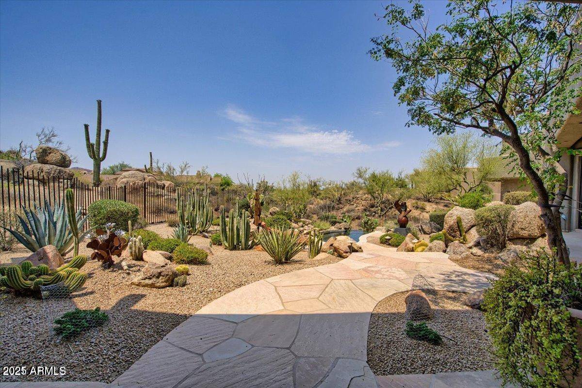 Scottsdale, AZ 85262,10567 E MARK Lane