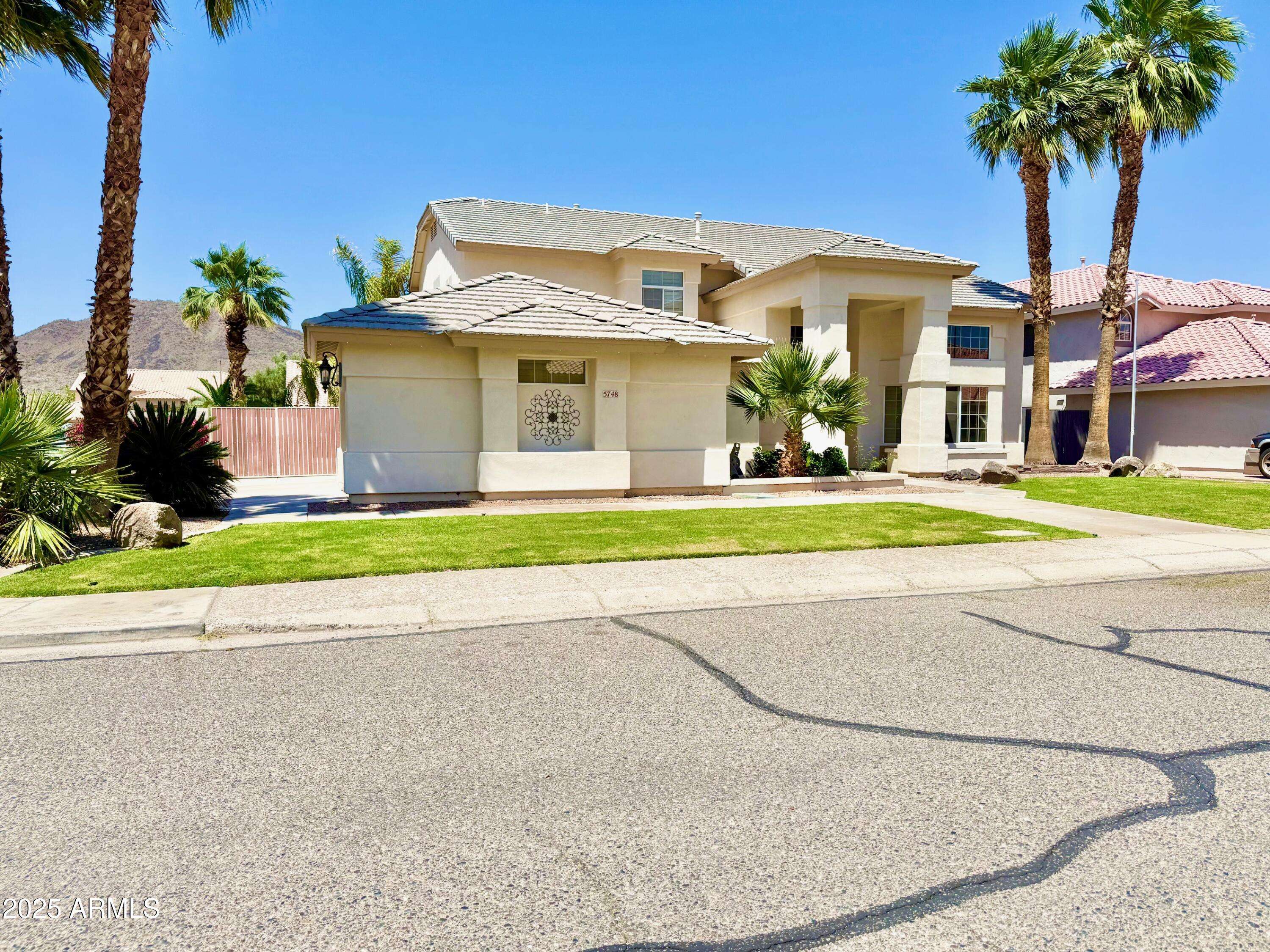 Glendale, AZ 85310,5748 W SOFT WIND Drive