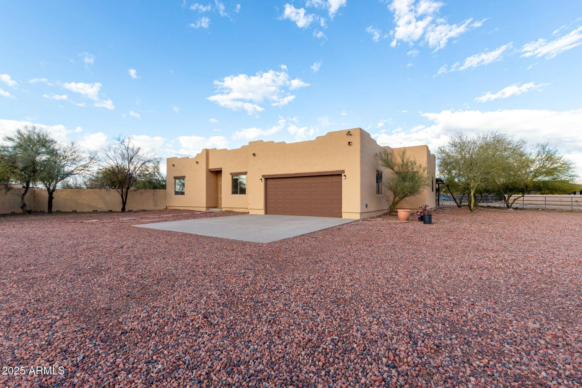 38913 N 21ST Avenue Phoenix, AZ 85086