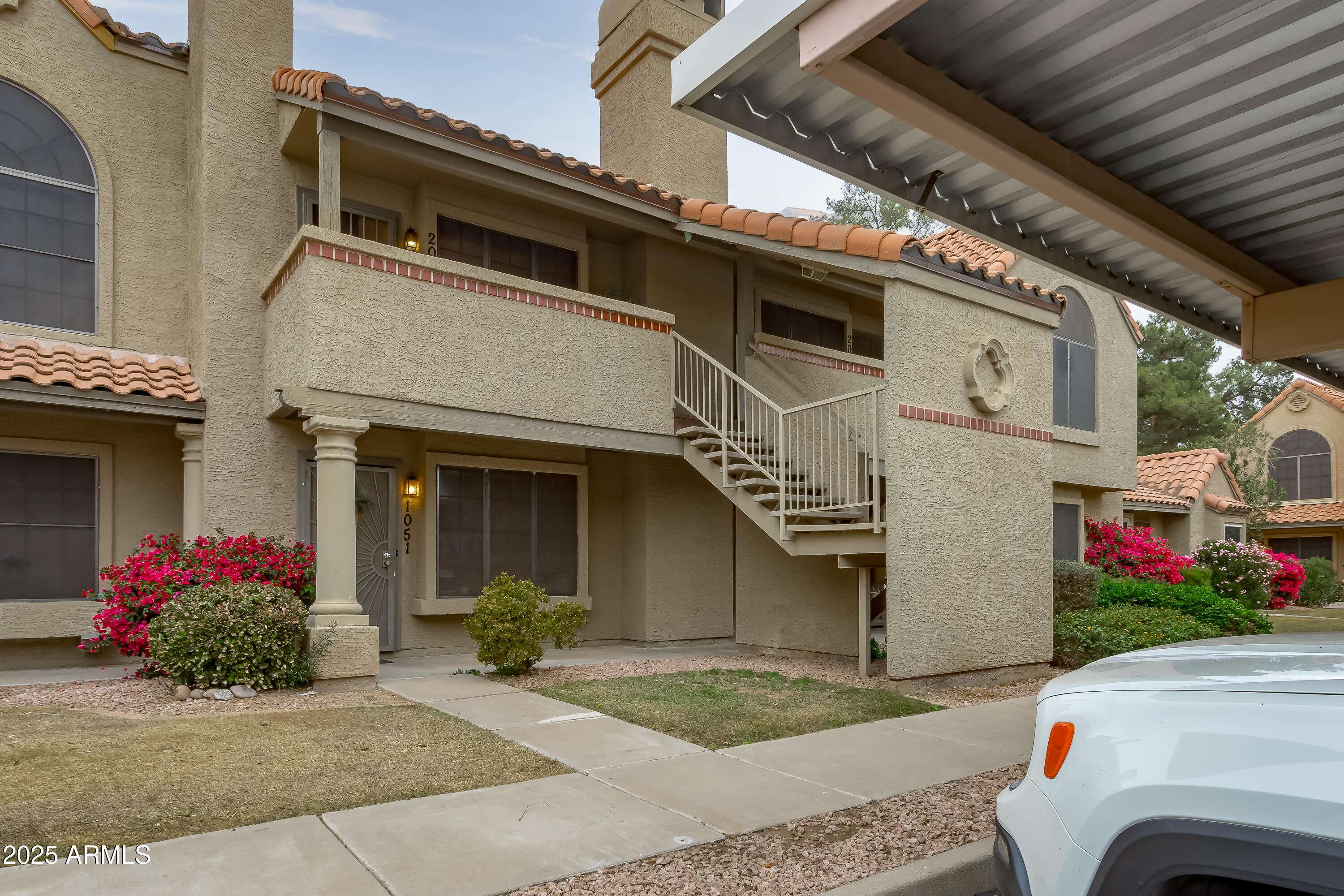 Scottsdale, AZ 85254,5704 E AIRE LIBRE Avenue #2051