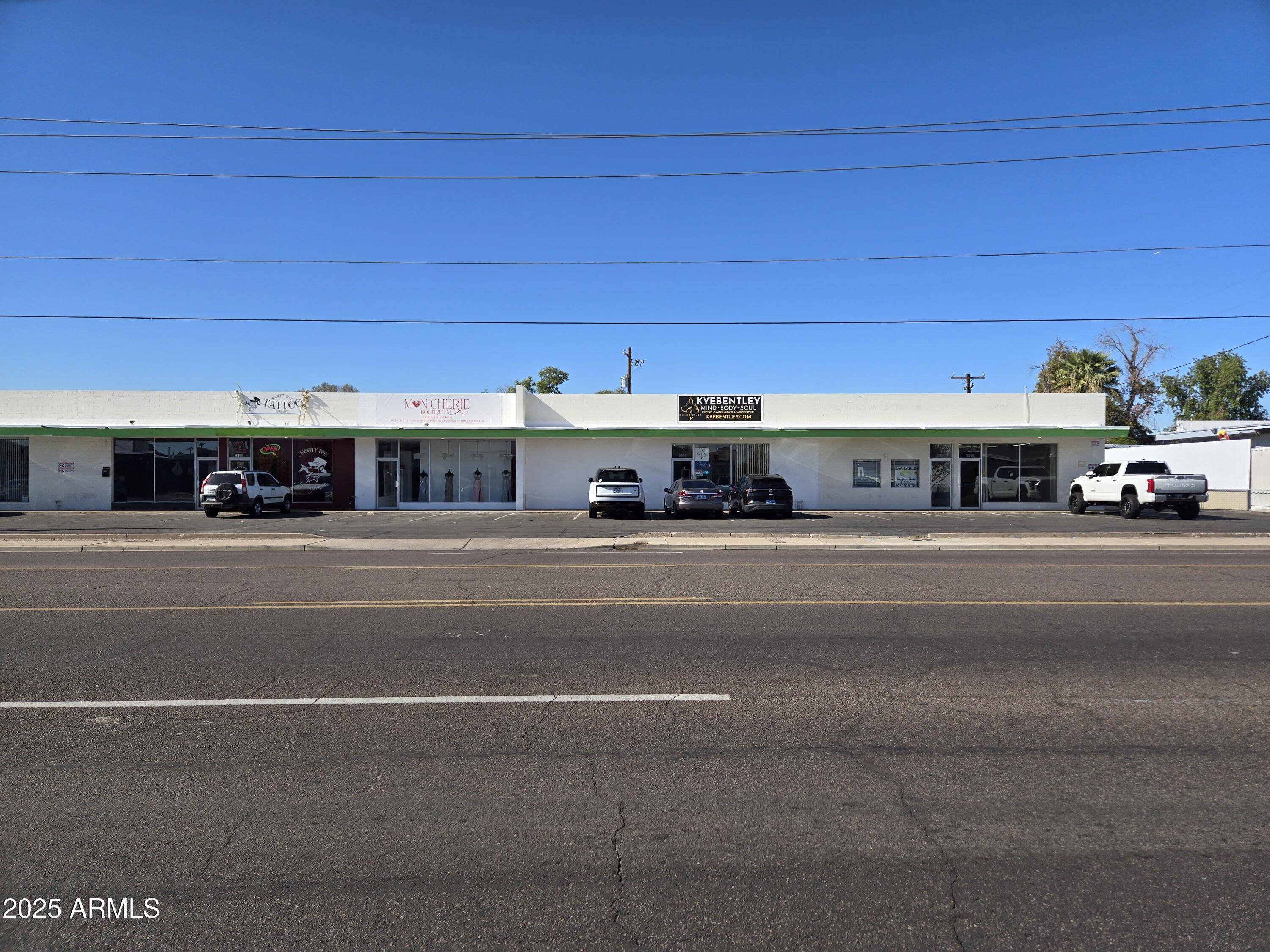 Phoenix, AZ 85016,3602 N 16TH Street