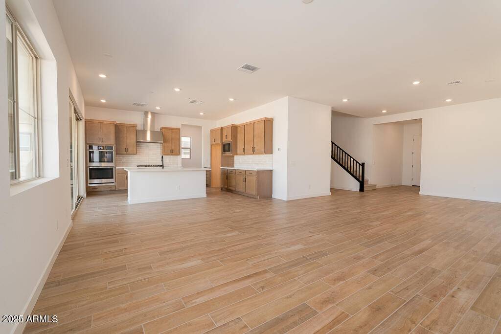 1350 E PRESCOTT Street Gilbert, AZ 85298