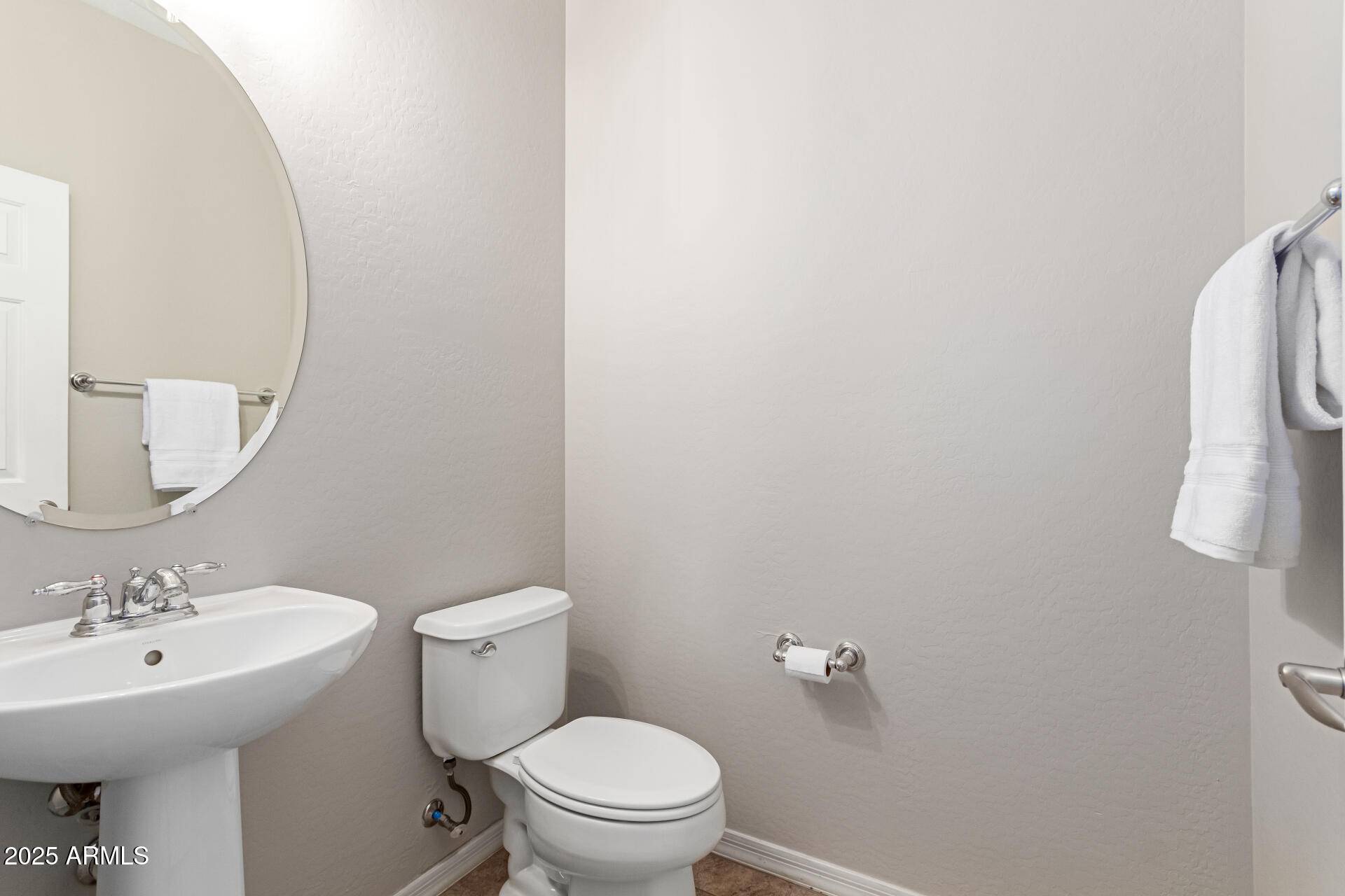 3703 W MCCAULEY Court Phoenix, AZ 85086