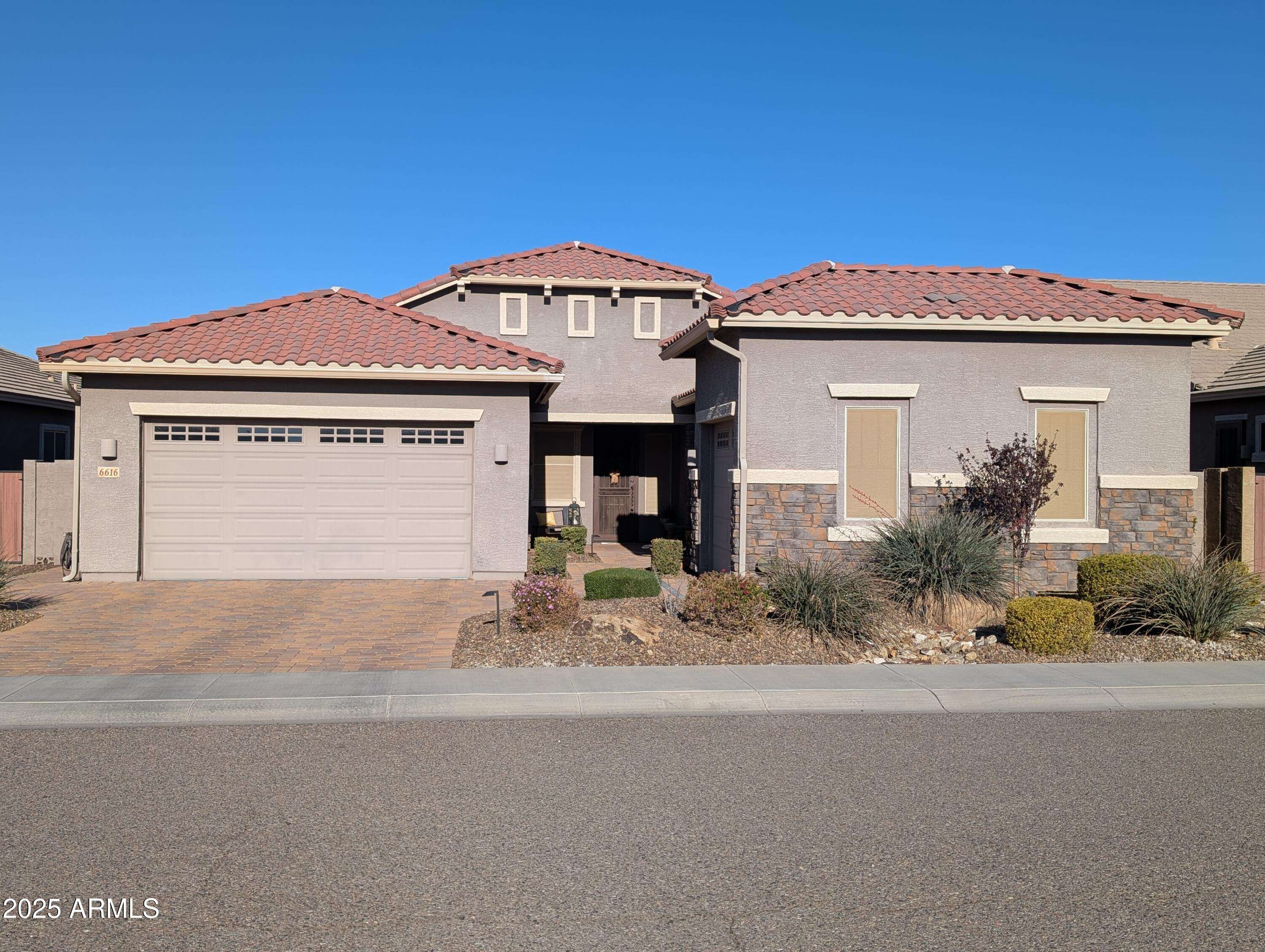 Phoenix, AZ 85083,6616 W SIDE CANYON Trail