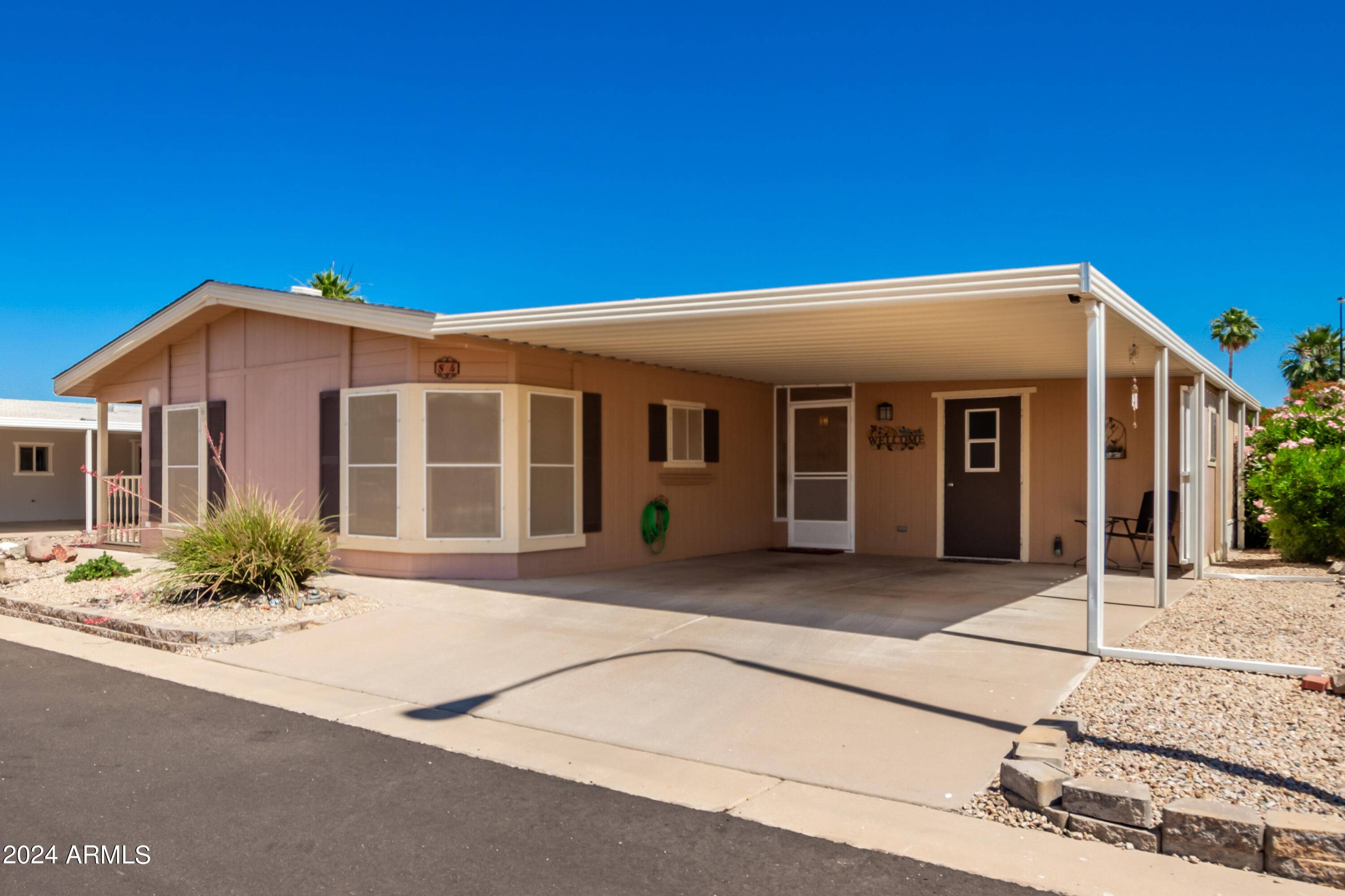 Apache Junction, AZ 85119,2400 E BASELINE Avenue #84