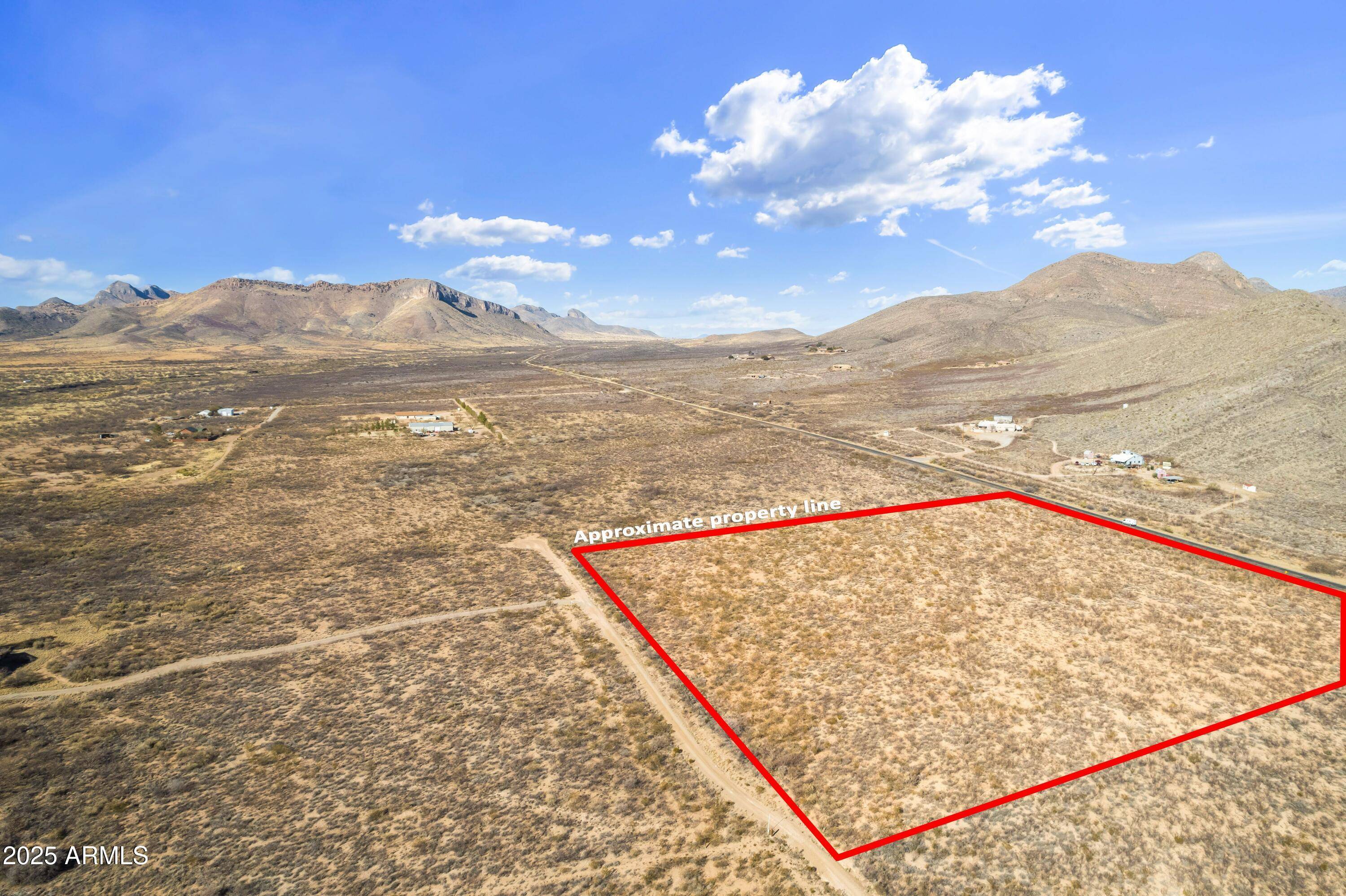 Huachuca City, AZ 85616,92 Carlson Way -- #2