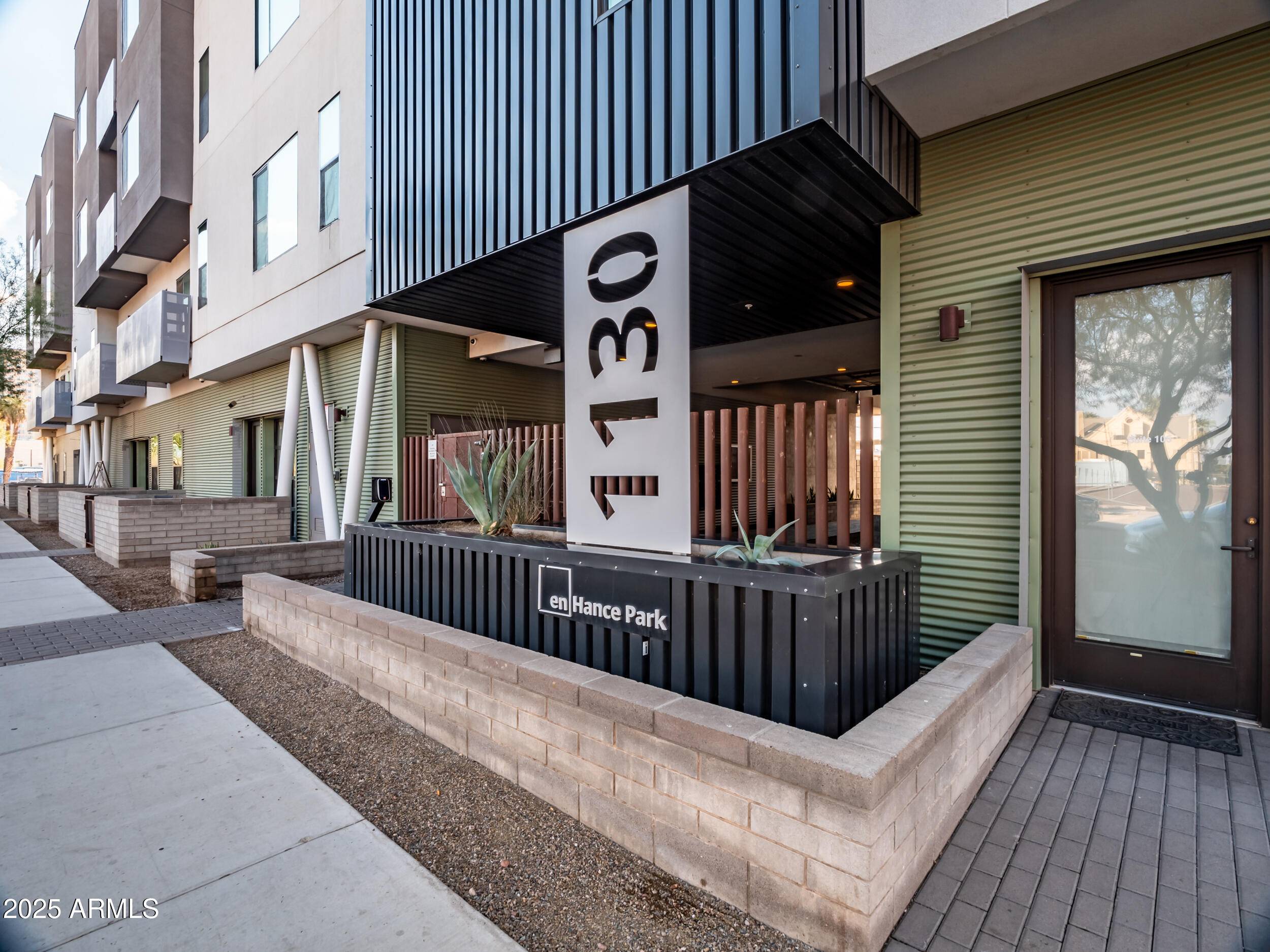 Phoenix, AZ 85004,1130 N 2ND Street #313