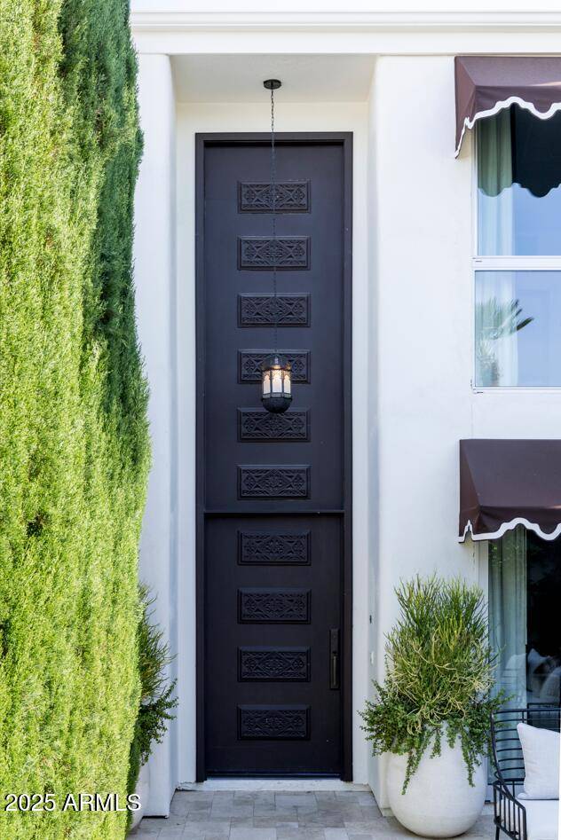 Scottsdale, AZ 85250,7242 E JOSHUA TREE Lane