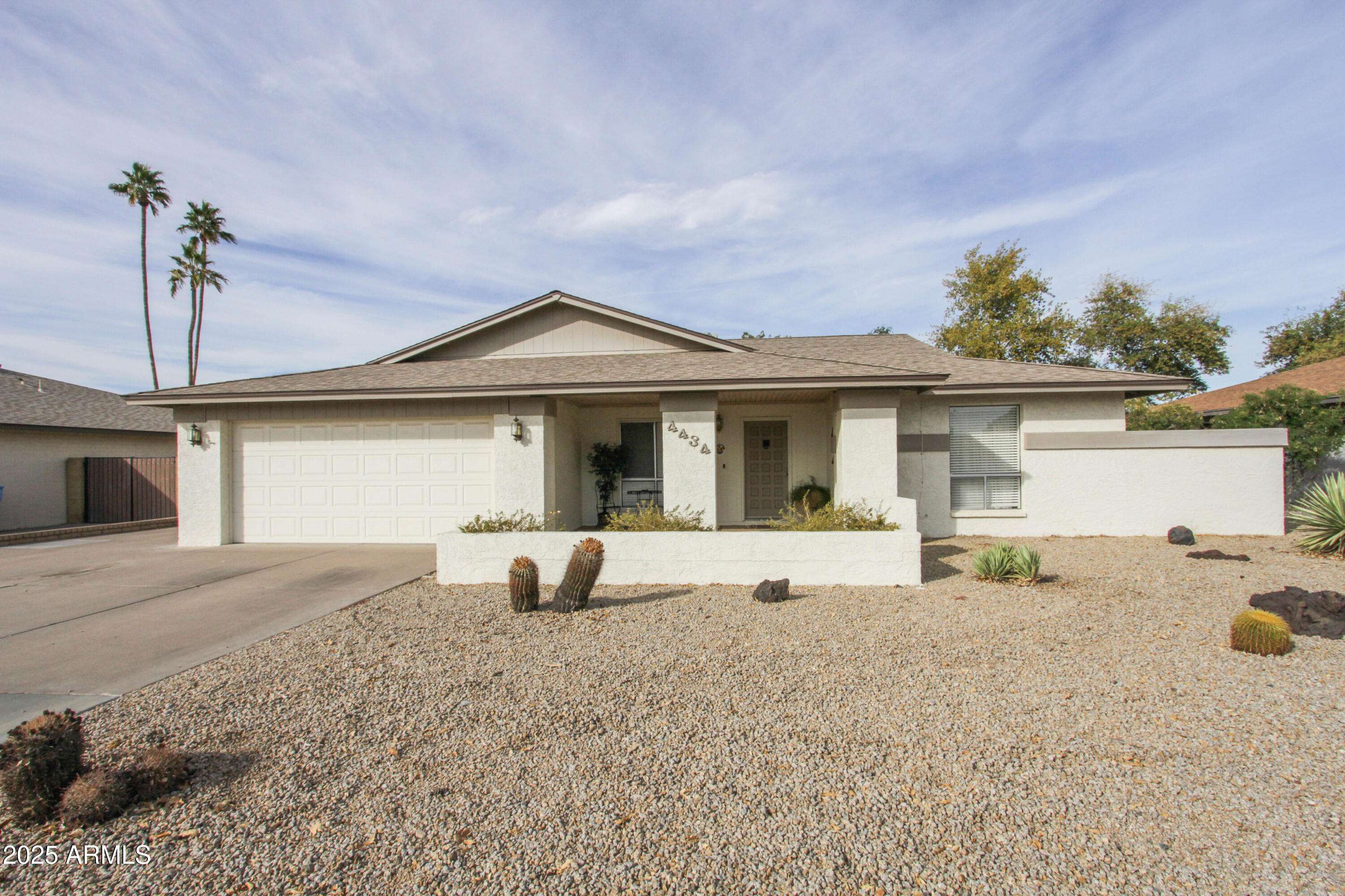 Glendale, AZ 85304,4434 W DAHLIA Drive