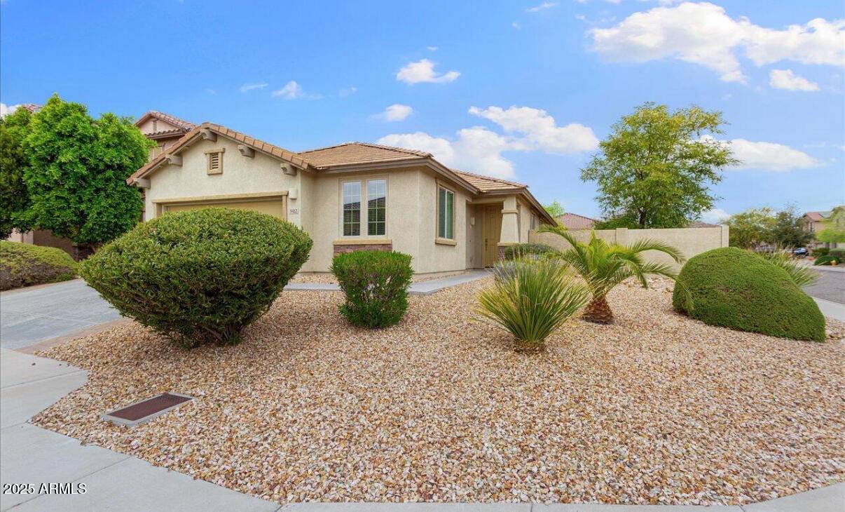 Phoenix, AZ 85083,5412 W FETLOCK Trail