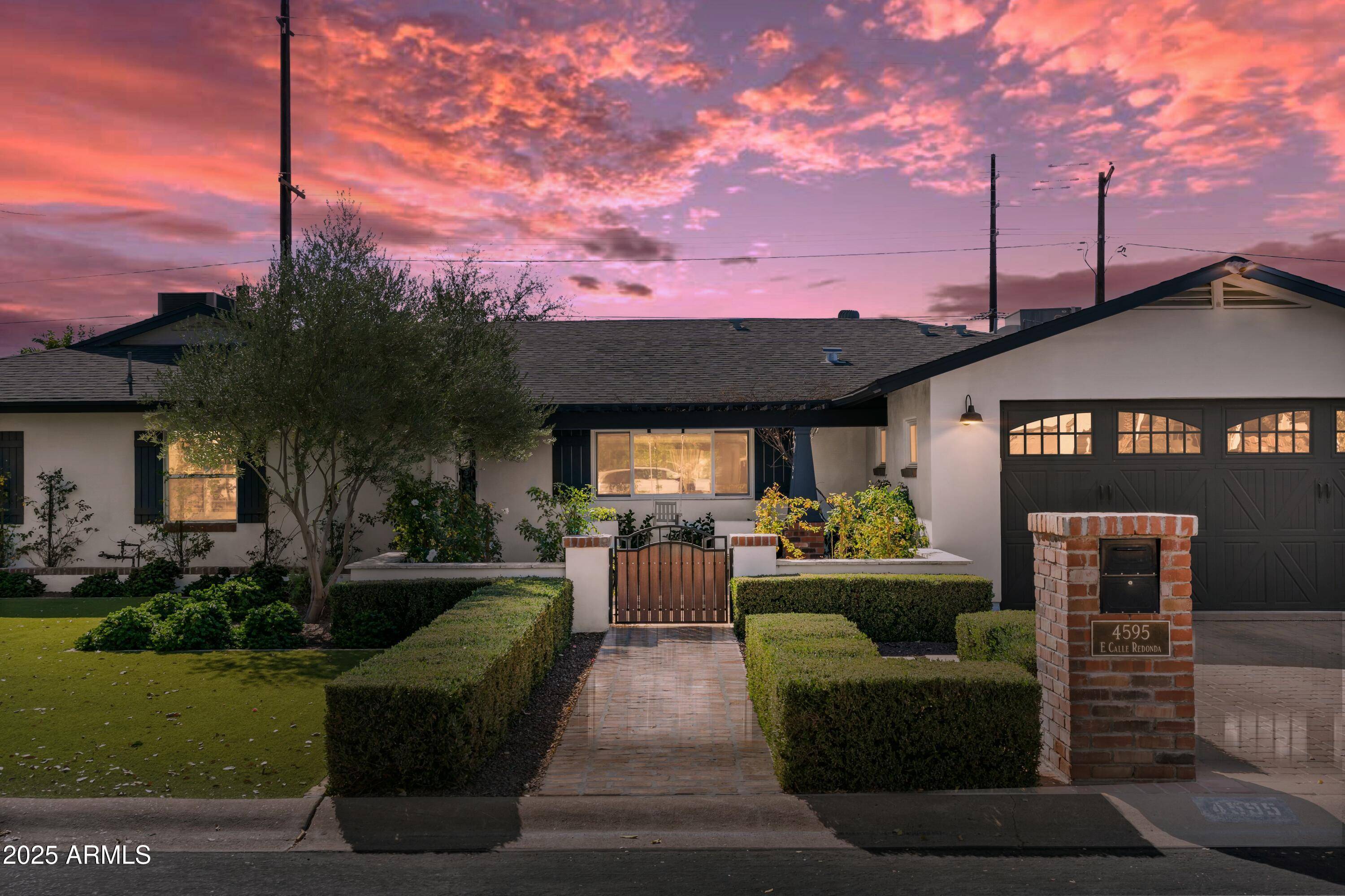 Phoenix, AZ 85018,4595 E CALLE REDONDA --
