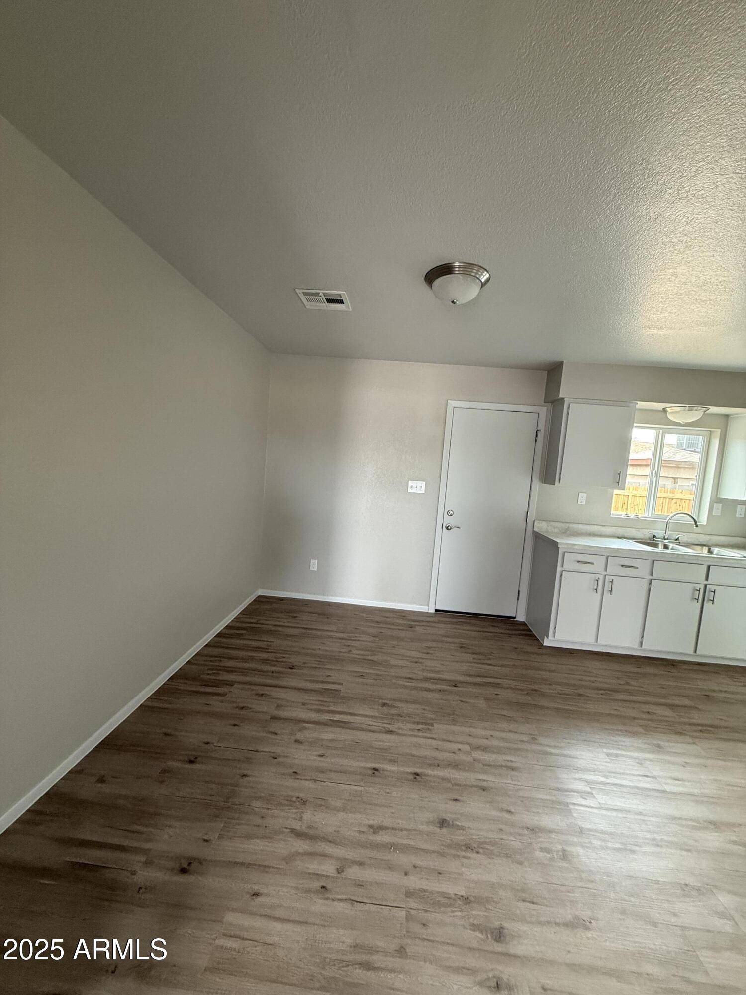 Phoenix, AZ 85033,7955 W MACKENZIE Drive
