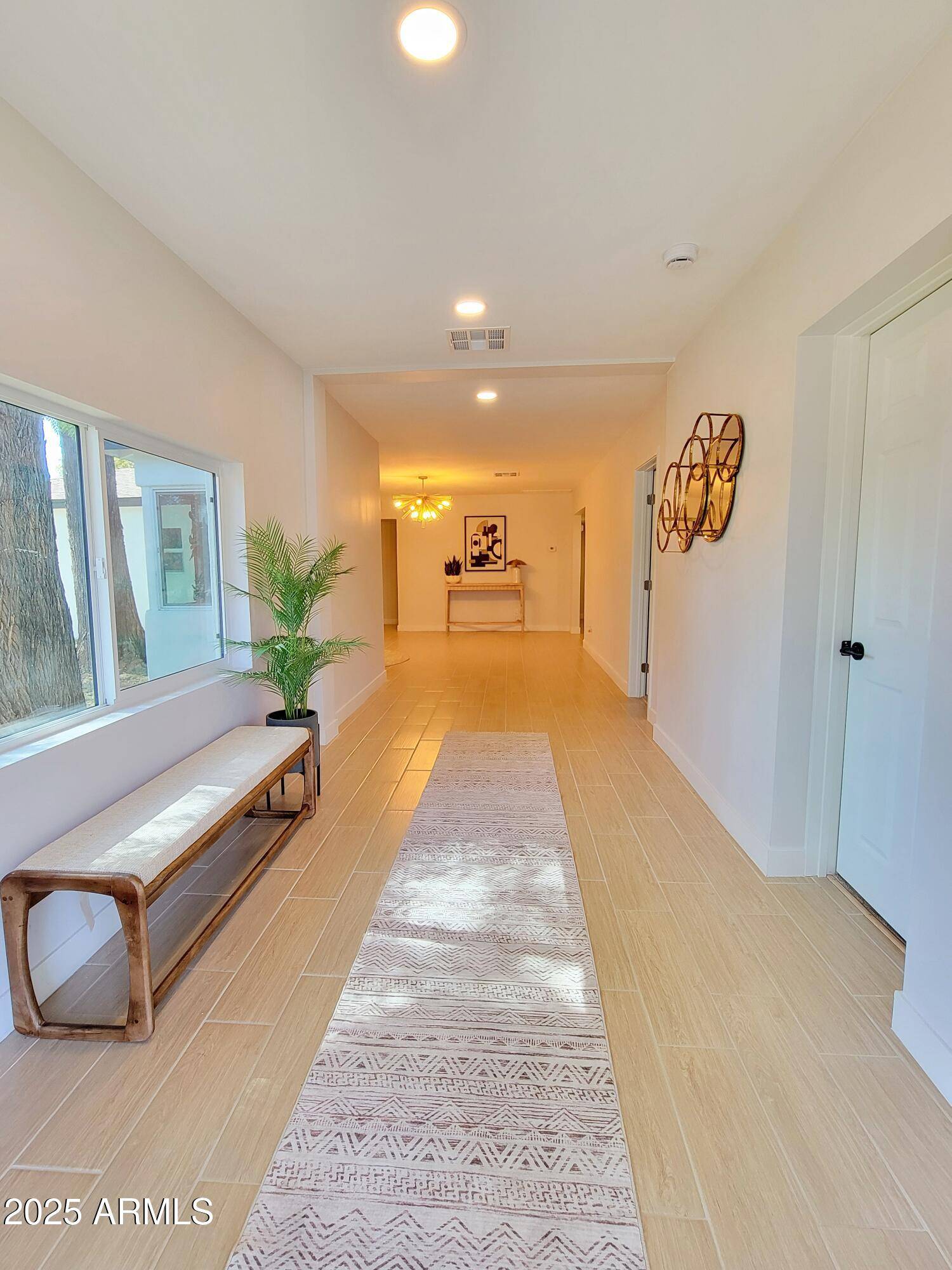 8002 N 5TH Avenue Phoenix, AZ 85021
