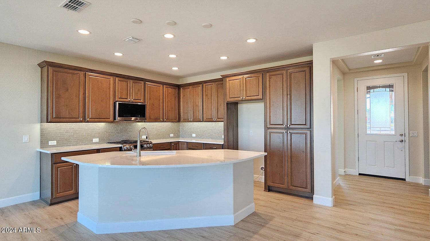 Eloy, AZ 85131,5440 W SNOWBIRD Drive