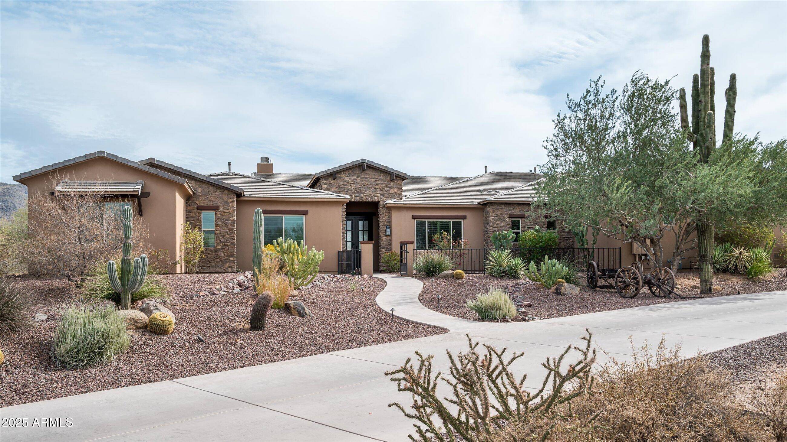 Cave Creek, AZ 85331,35045 N 52ND Place