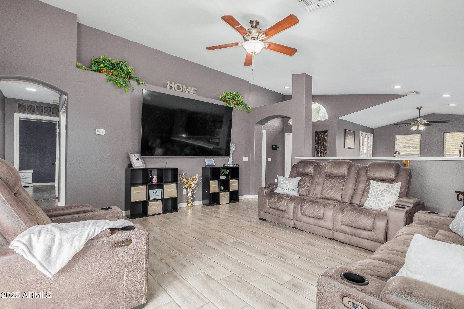 1565 E 10TH Street Casa Grande, AZ 85122