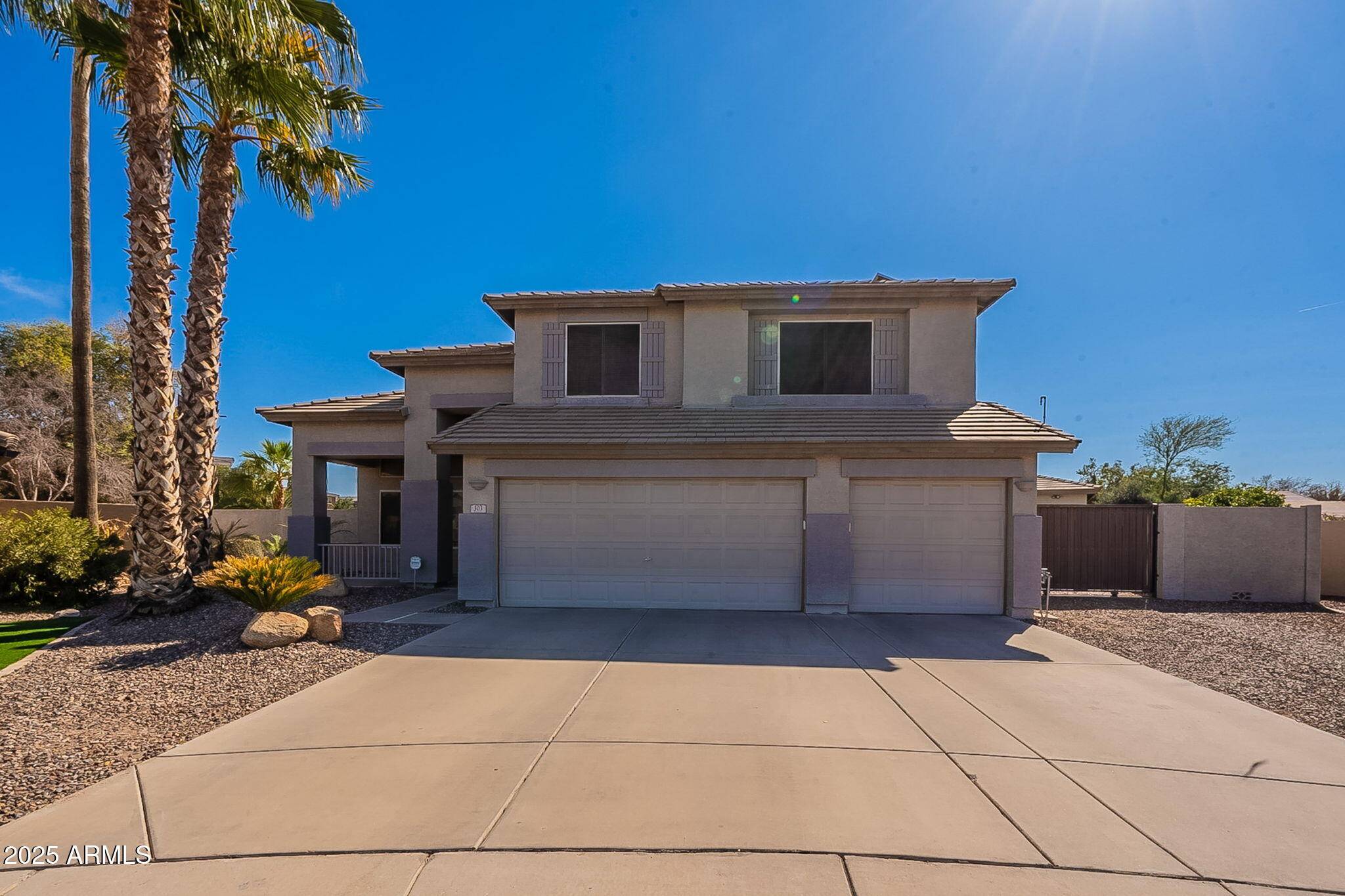 Chandler, AZ 85286,303 W THOMPSON Place