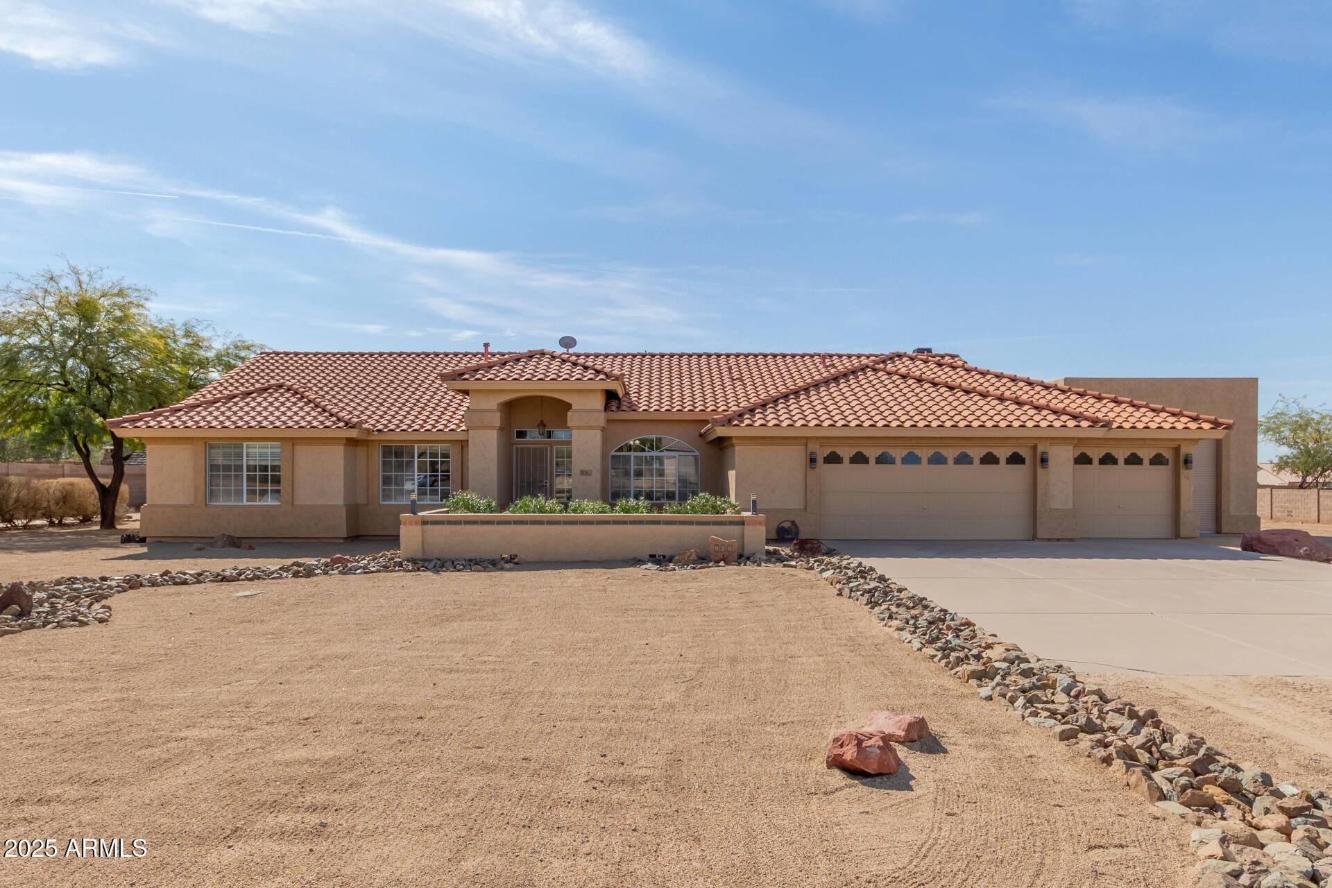 Phoenix, AZ 85086,205 E IRVINE Road